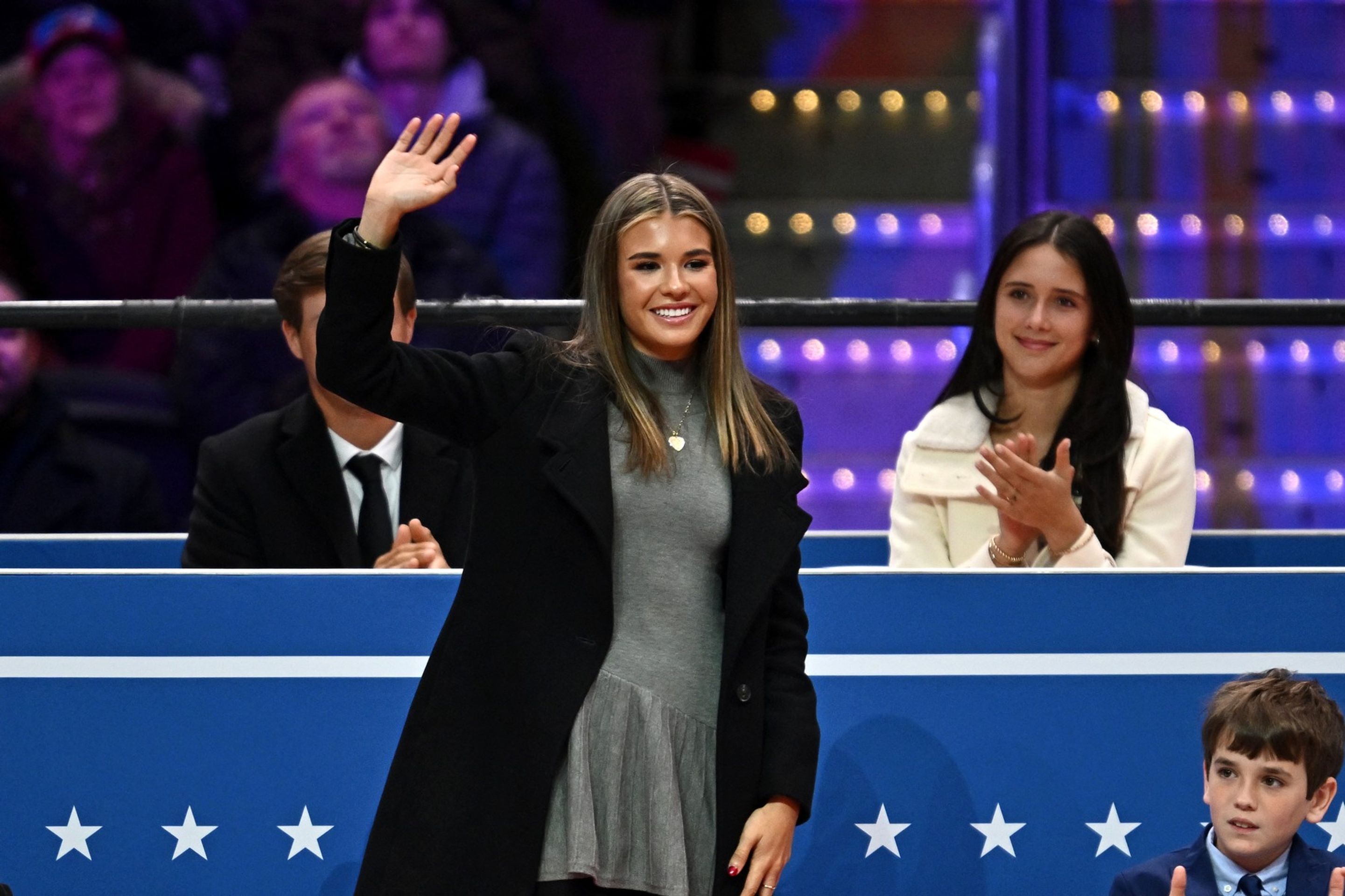Kai Trumpová na inauguraci, 20. 1. 2025 - Ivana Trumpová a Kai Trumpová (10/11)