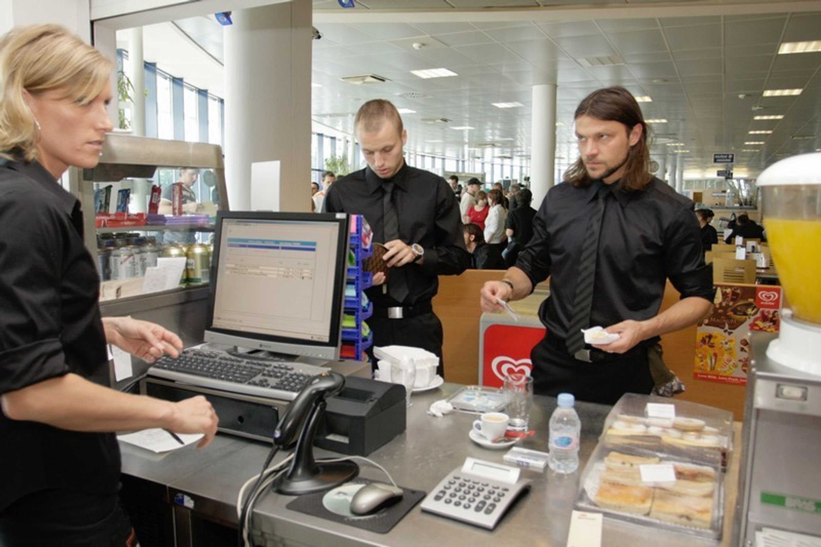 Odlet reprezentace na EURO - Odlet na euro galerie (10/13)