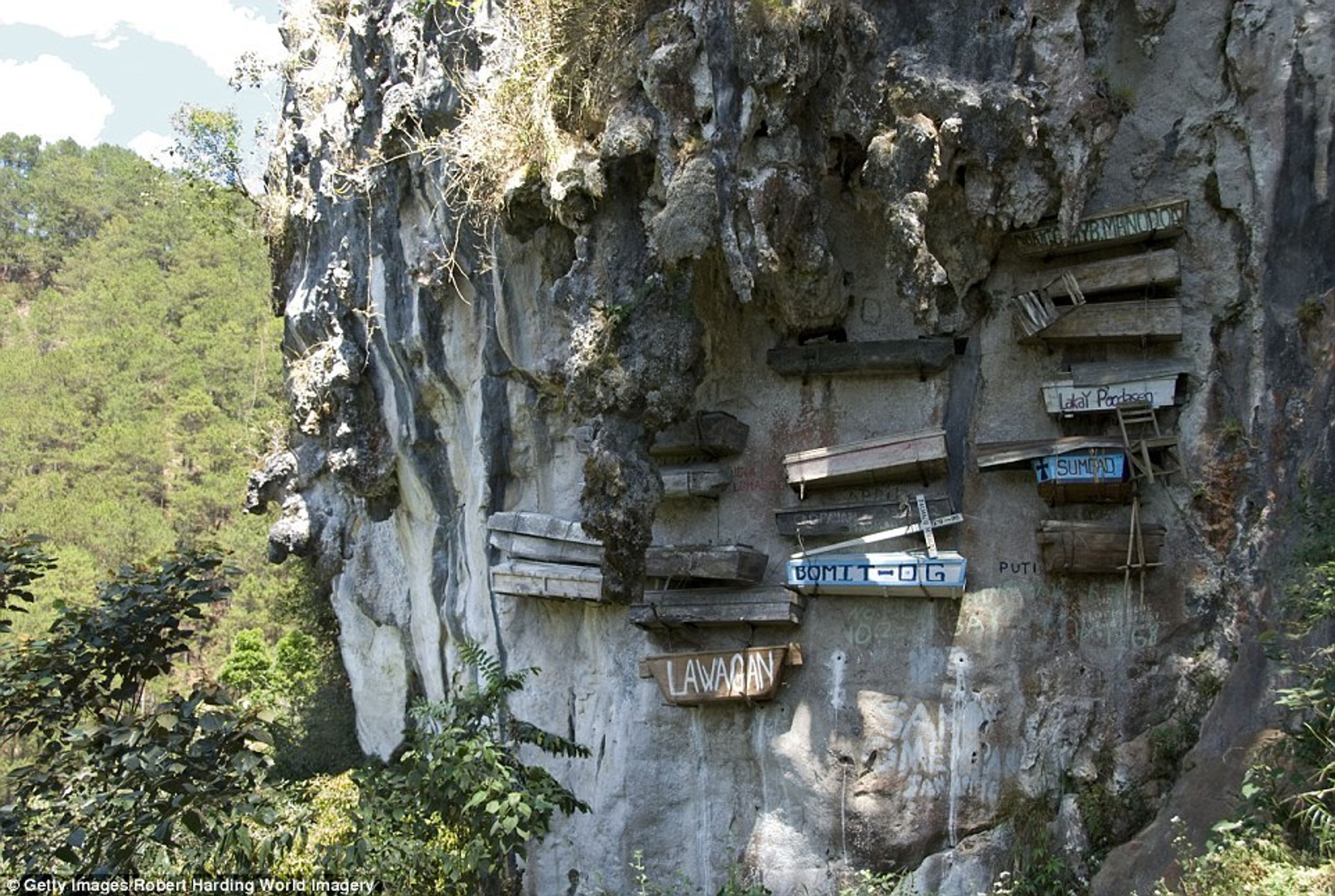 Hřbitov na Filipínách - 3 - Fotogalerie: Visutý hřbitov na Filipínách (6/7)