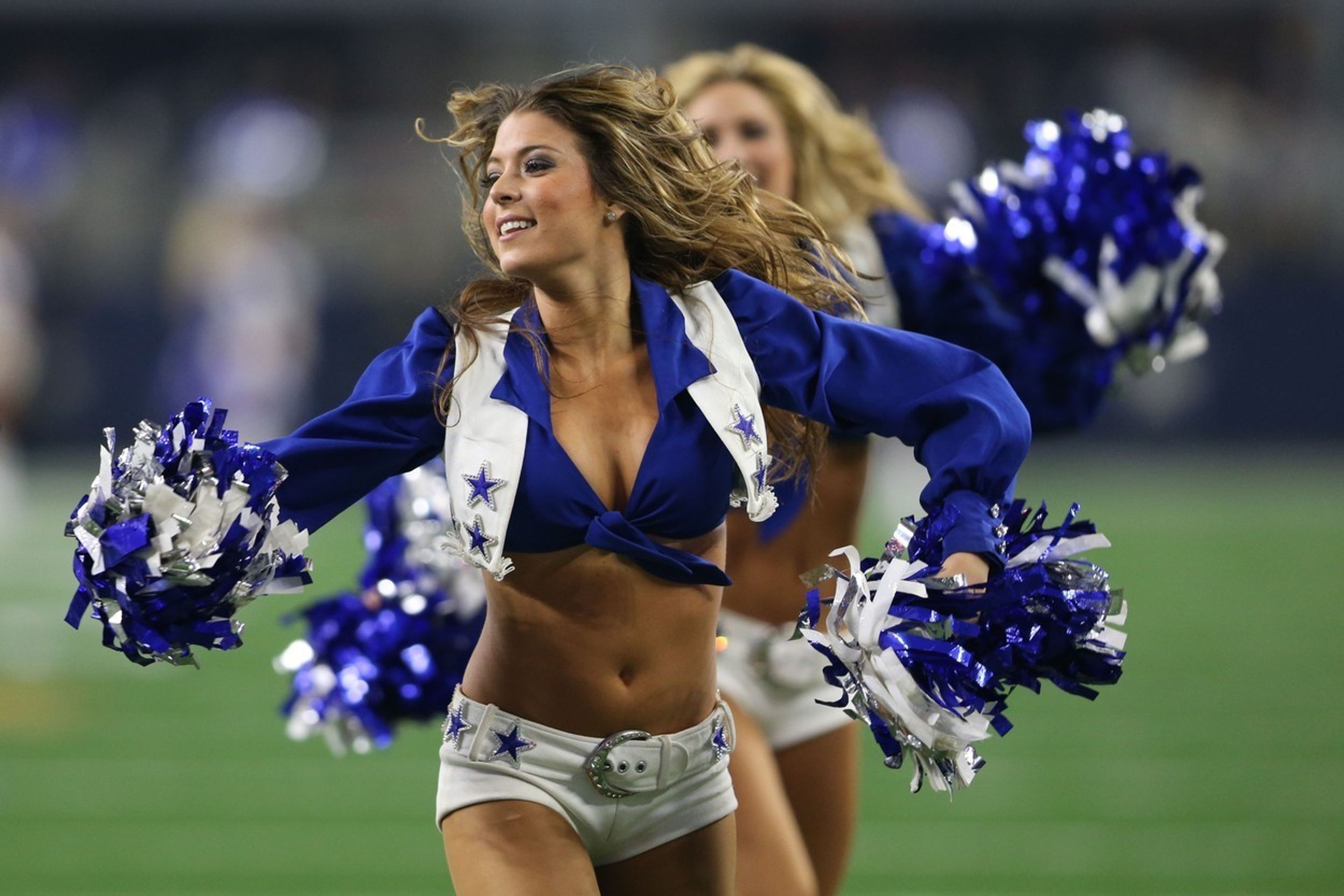 Roztleskávačky Dallasu Cowboys - 11 - GALERIE: Roztleskávačky Dallasu Cowboys (2/12)