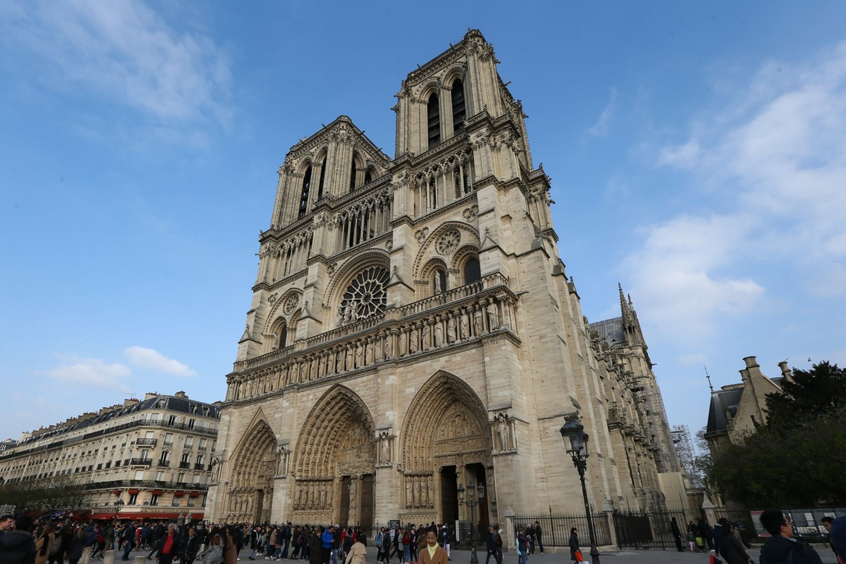 Katedrála Notre-Dame - březen 2019 - GALERIE: Katedrála Notre-Dame (2/13)