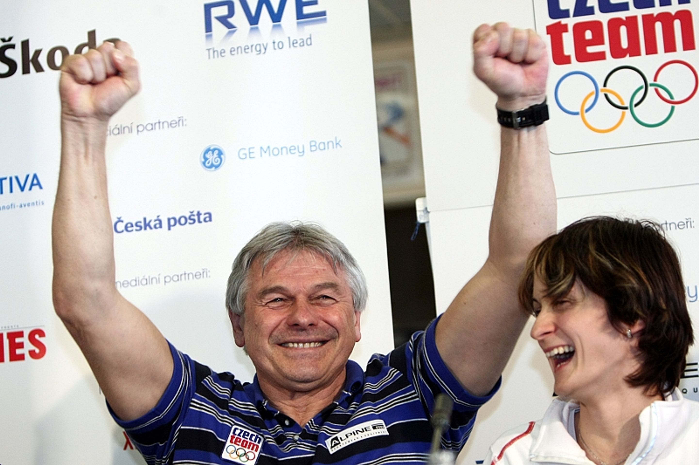 Přílet českých olympioniků v čele s Martinou Sáblíkovou-3 - GALERIE: Olympionici v Česku (2/7)