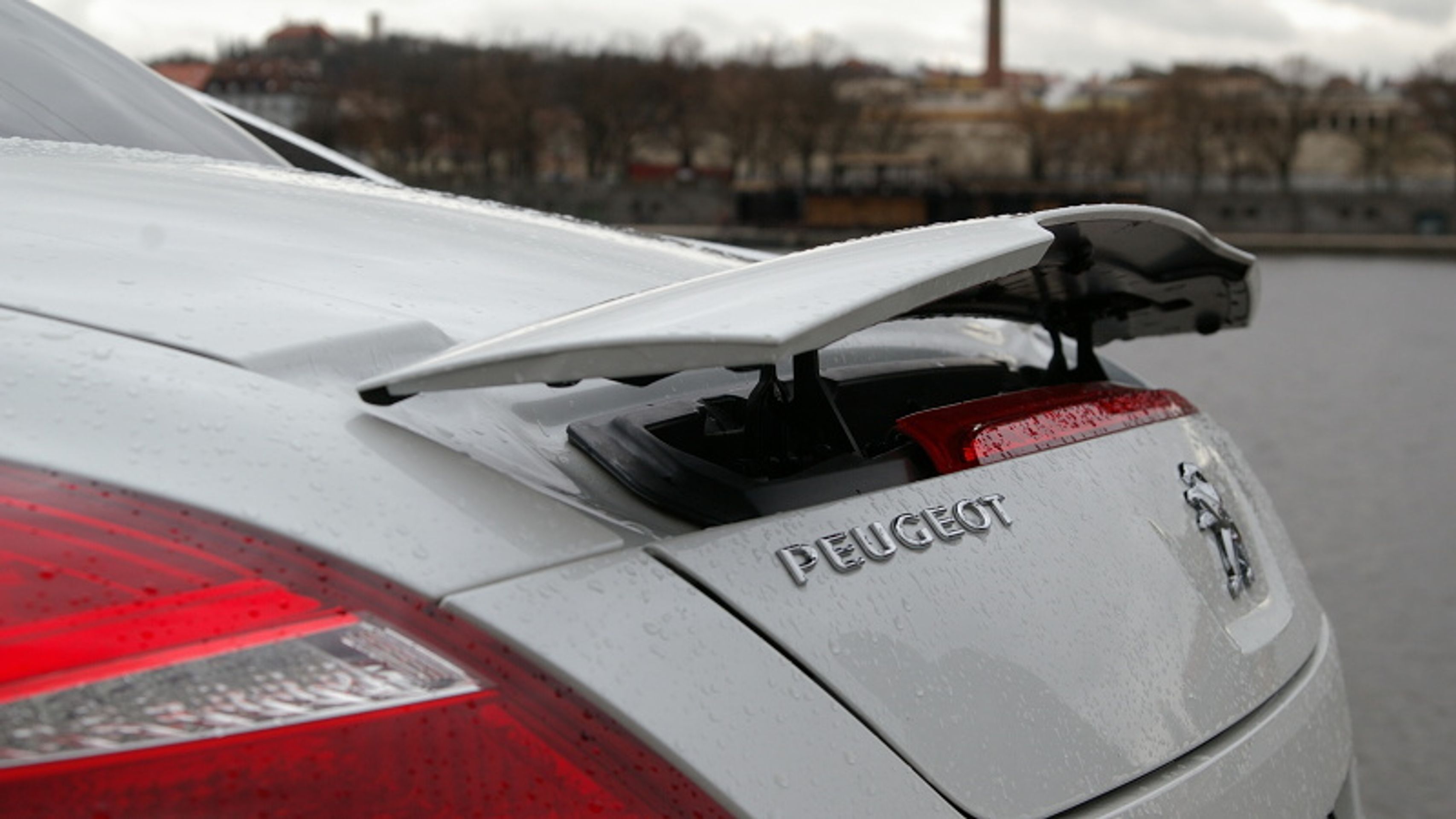Peugeot RCZ - 2 - GALERIE Peugeot RCZ (7/8)