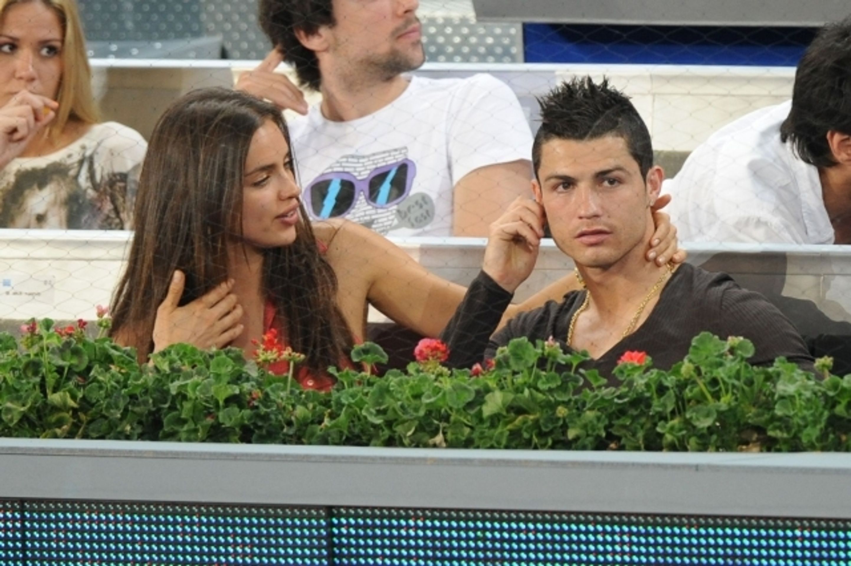 Cristiano Ronaldo a Irina Shayk - 9 - GALERIE: Cristiano Ronaldo a Irina Shayk (1/10)