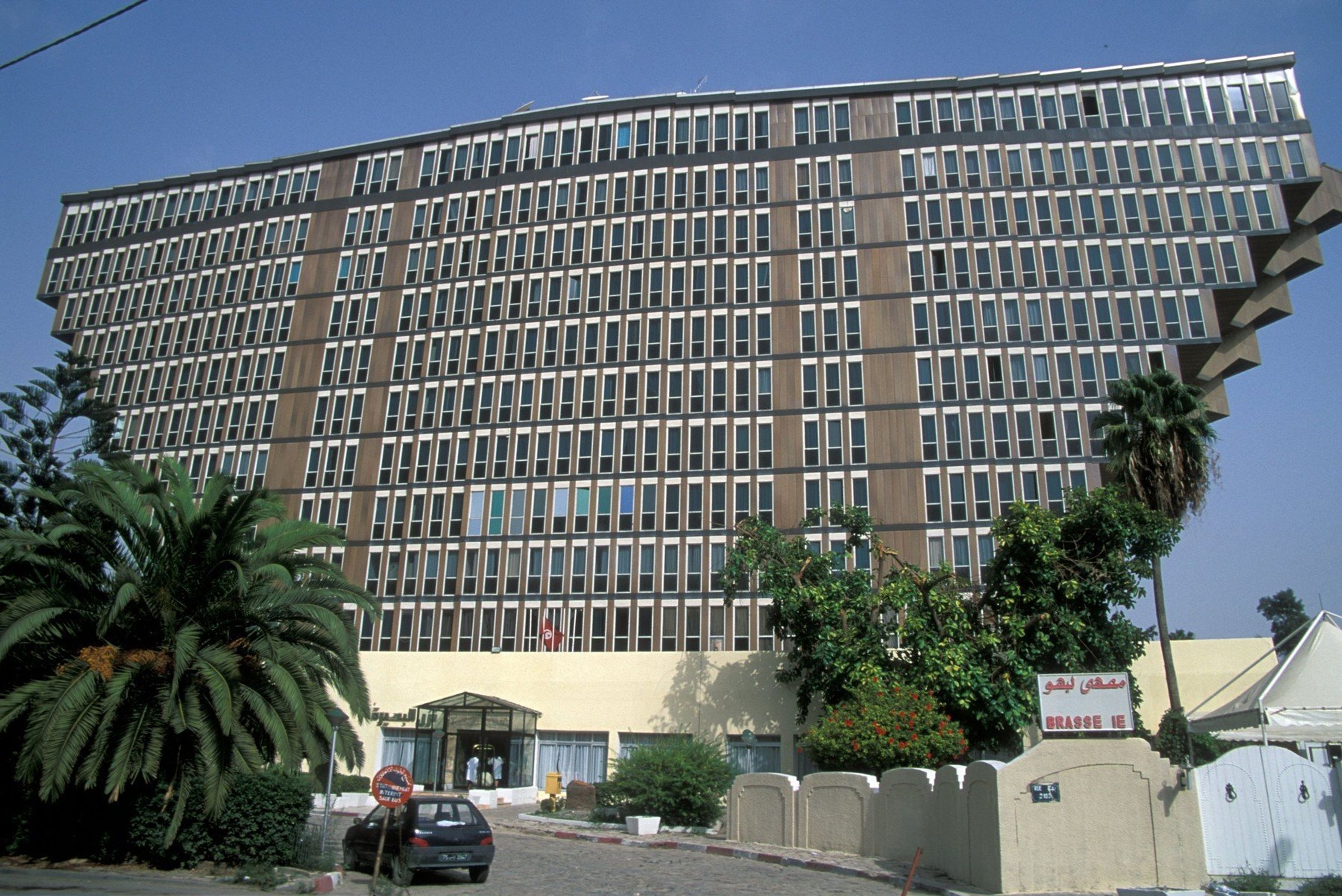 Hotel du Lac v Tunisu - 1 - GALERIE: Hotel du Lac v Tunisu (2/3)