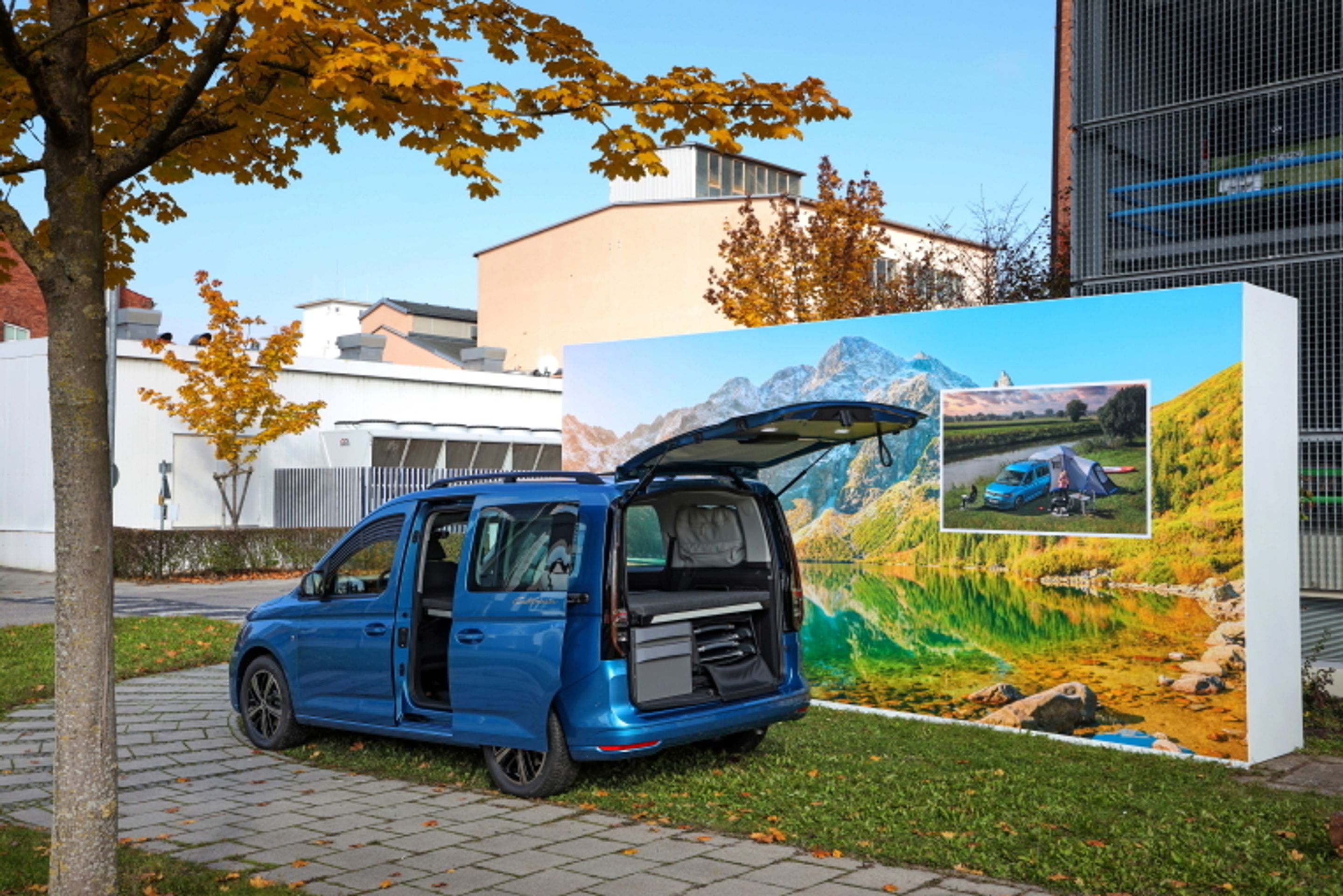 Volkswagen Caddy California - 19 - Fotogalerie: Nový Caddy jako dříč, obytňák i auto pro rodinu (25/43)