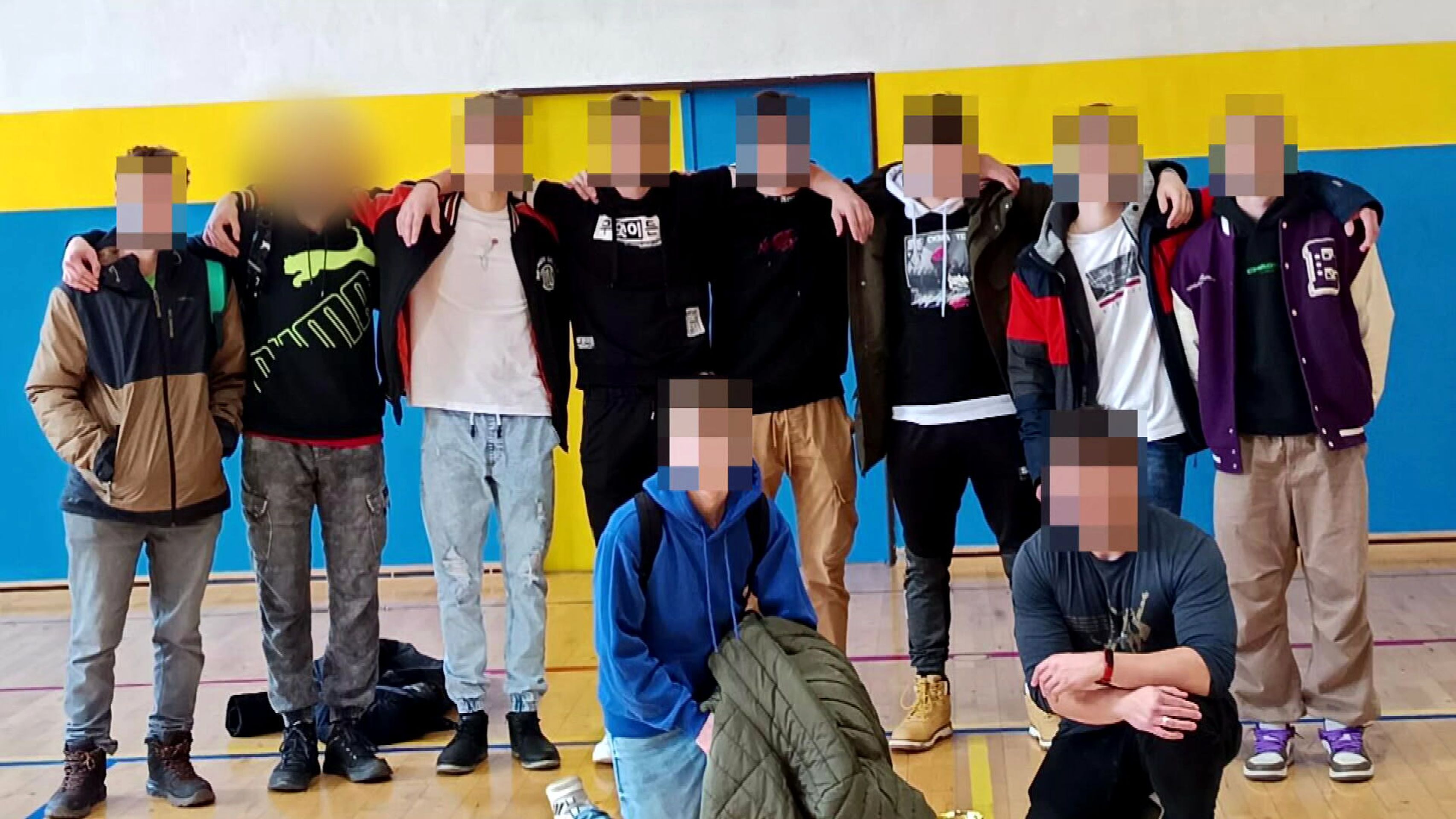 Útok nožem na gymnáziu ve Spišské Staré Vsi (4) - Útok nožem na gymnáziu ve Spišské Staré Vsi (9/9)