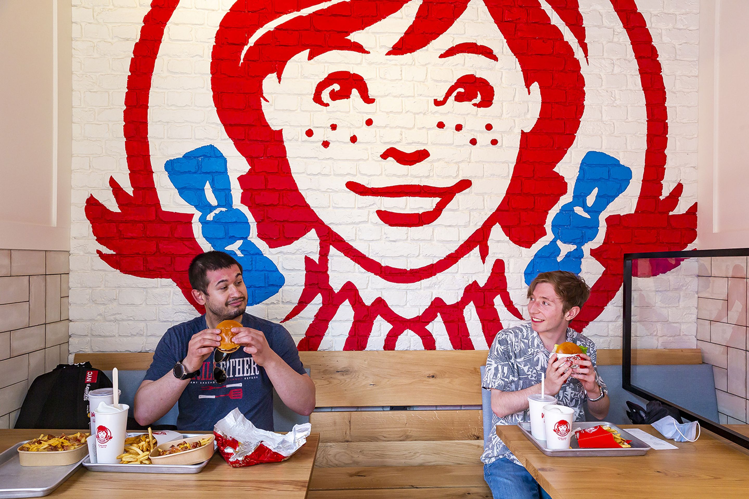 Známý světový fast food Wendy´s plánuje vstoupit na český trh (24) - Fast food Wendy´s (1/8)