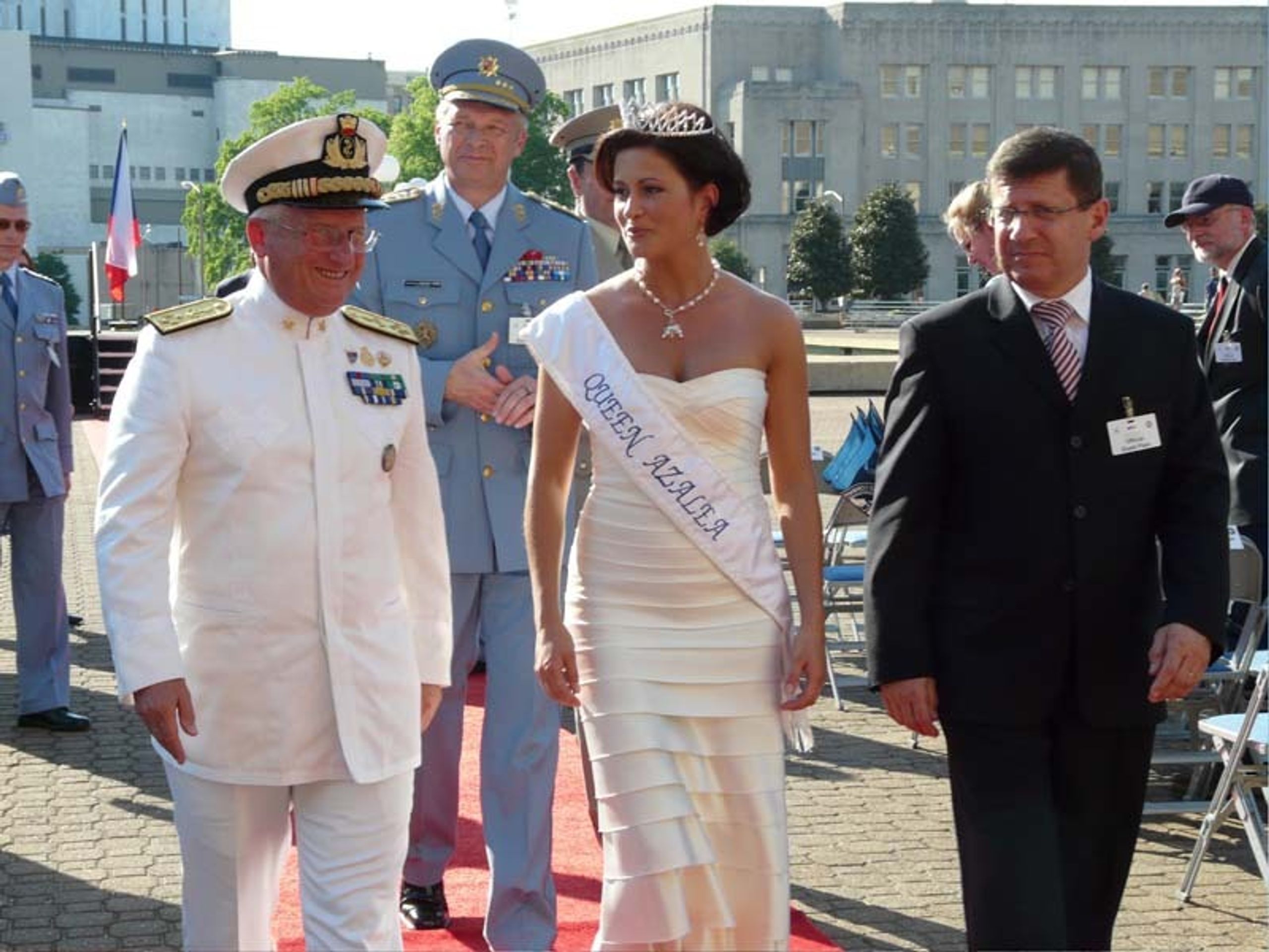 Kapitánka české armády královnou amerického vojenského festivalu - GALERIE: Kapitánka české armády královnou amerického vojenského festivalu (3/9)