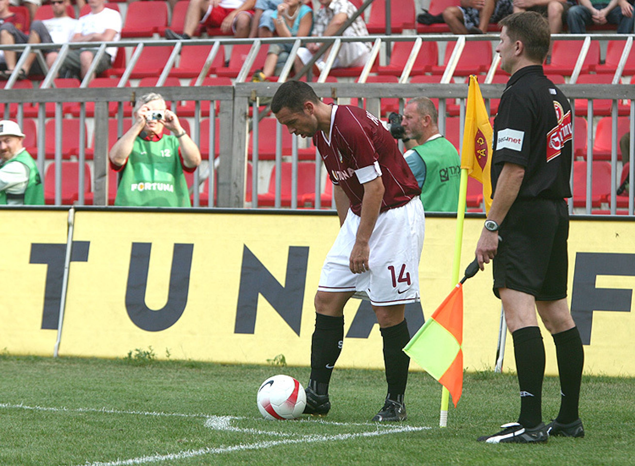 Ligu už Sparta zahájila, příští Středu ji čeká boj s Arsenalem o postup do Ligy mistrů. - Sparta ve šlágru úvodního kola přehrála Liberec (4/9)