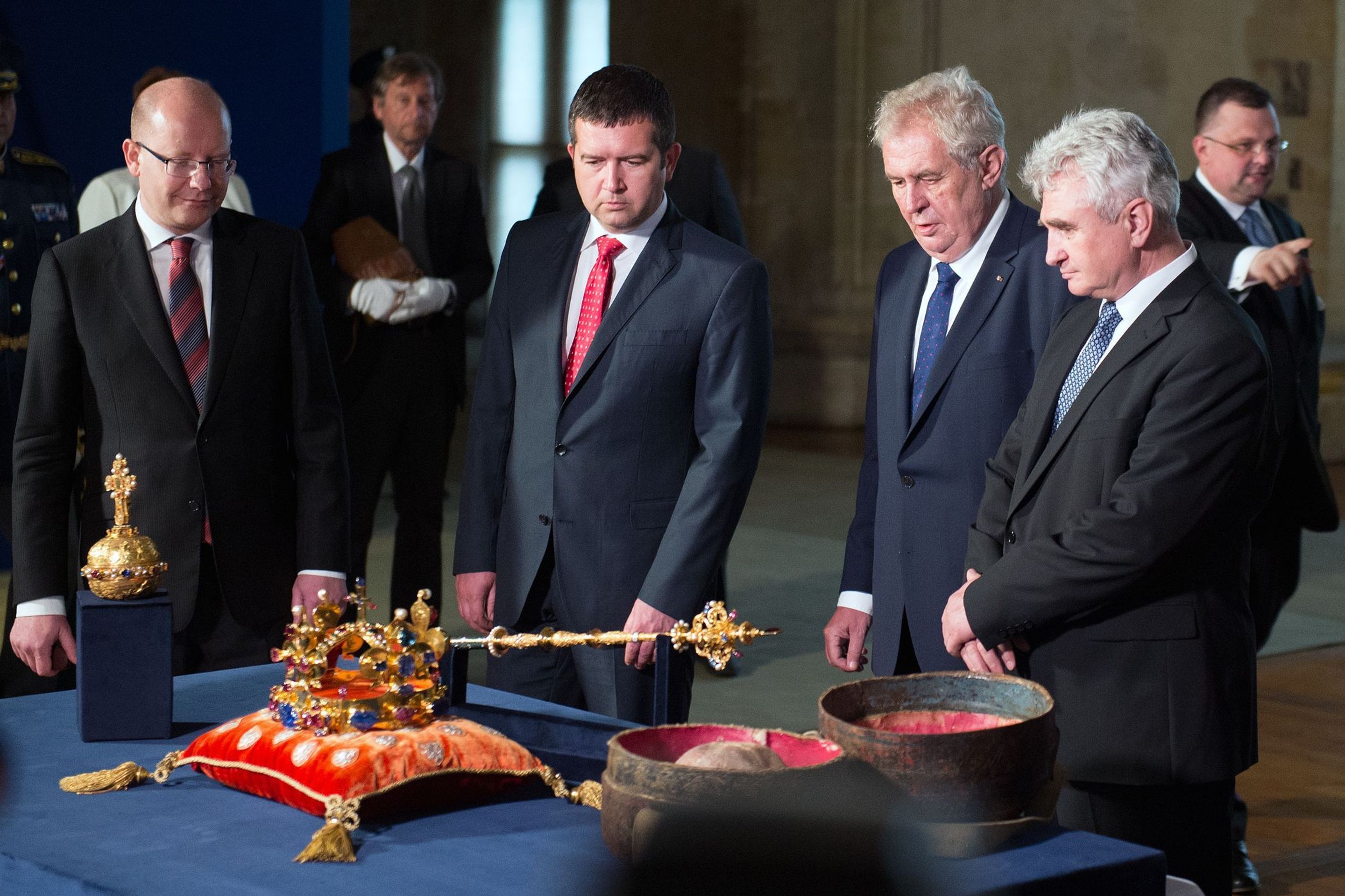 Miloš Zeman u korunovačních klenotů - 7 - GALERIE: Miloš Zeman u korunovačních klenotů (16/17)