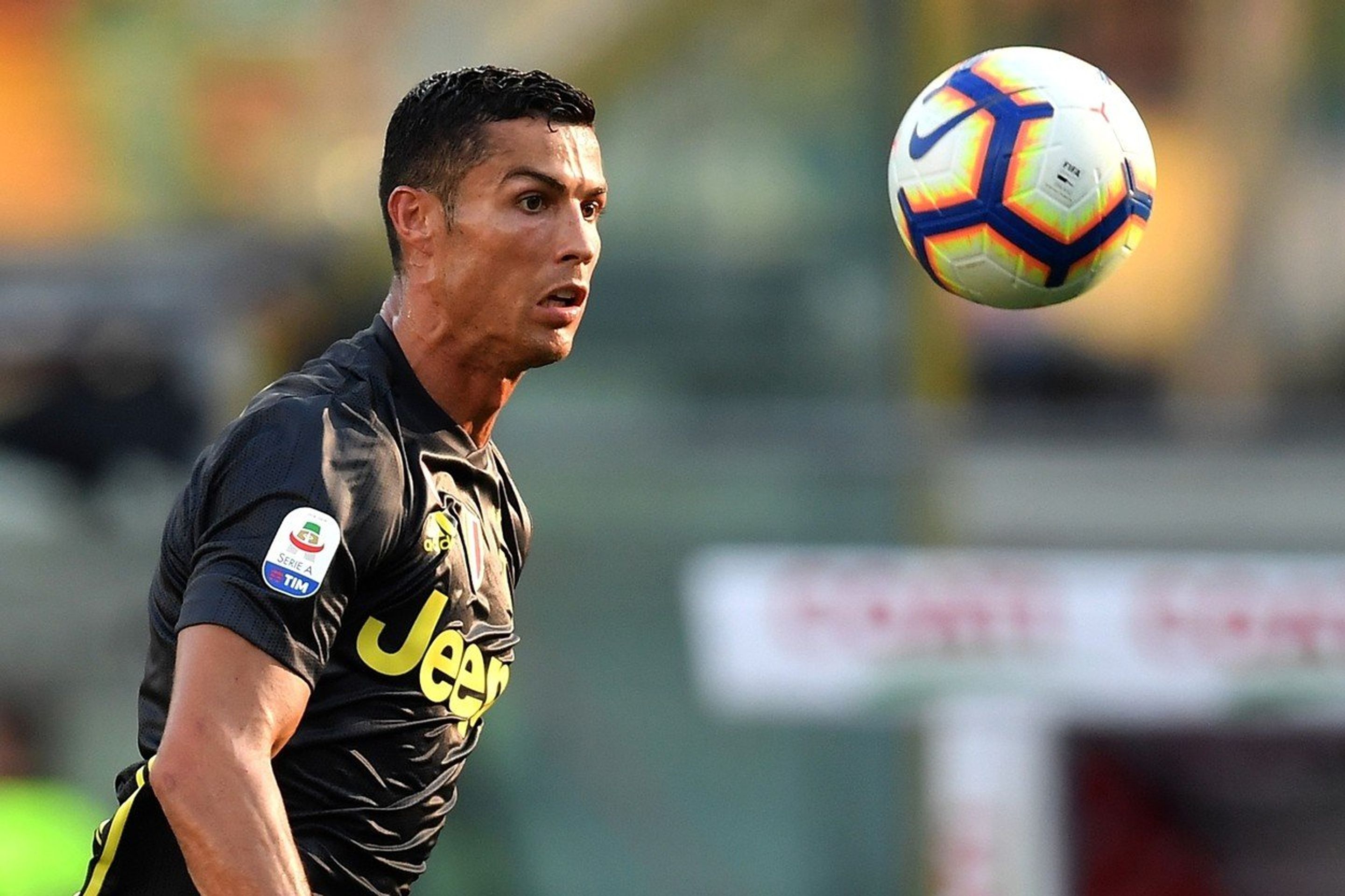 Cristiano Ronaldo - GALERIE: Ronaldo při prvním ligovém zápase za Juventus (1/4)