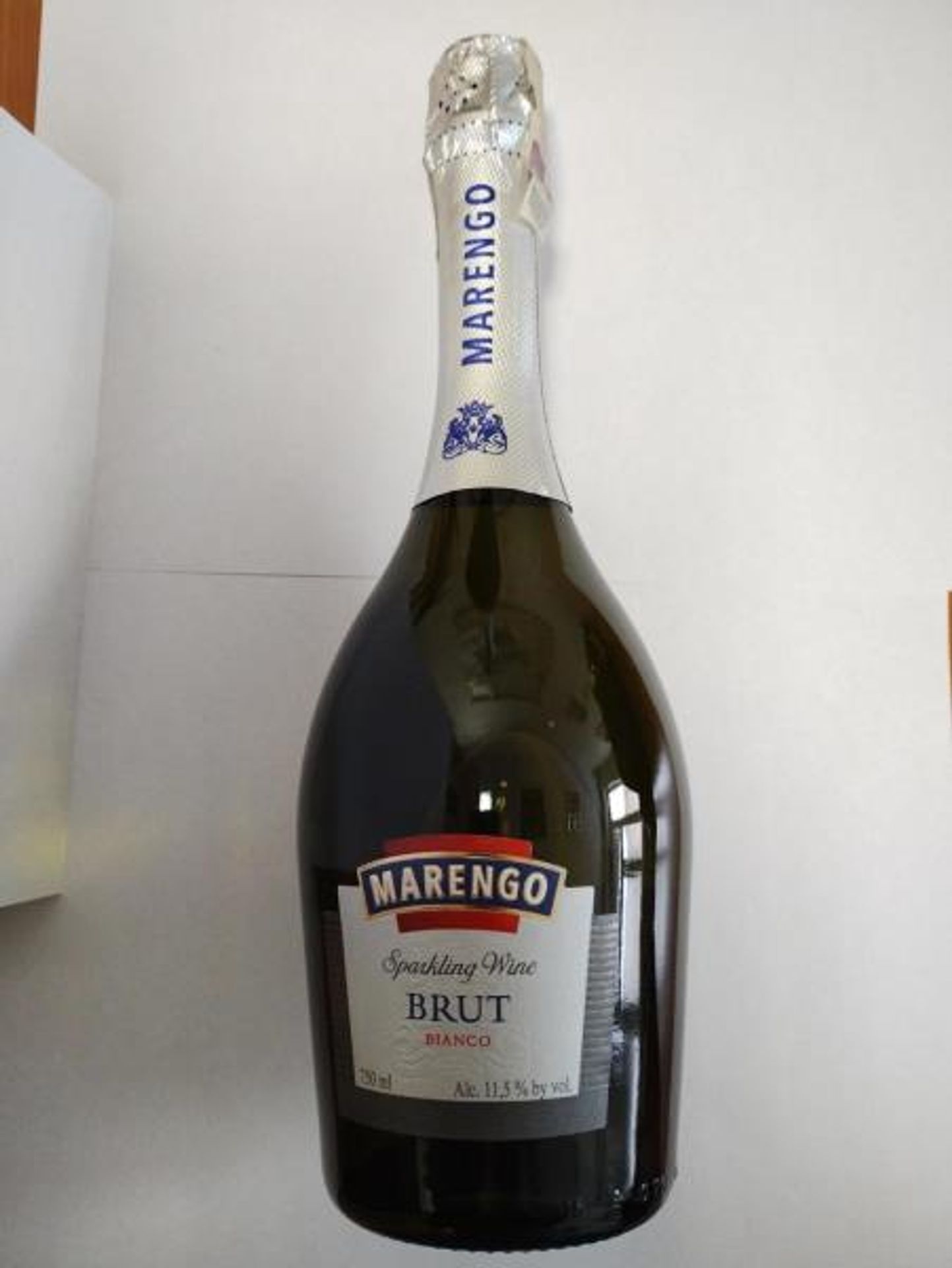 Marengo Brut White Sparkling Wine, země původu Ukrajina, alk. 11,5 % obj (1) - Závadné potraviny (3/34)