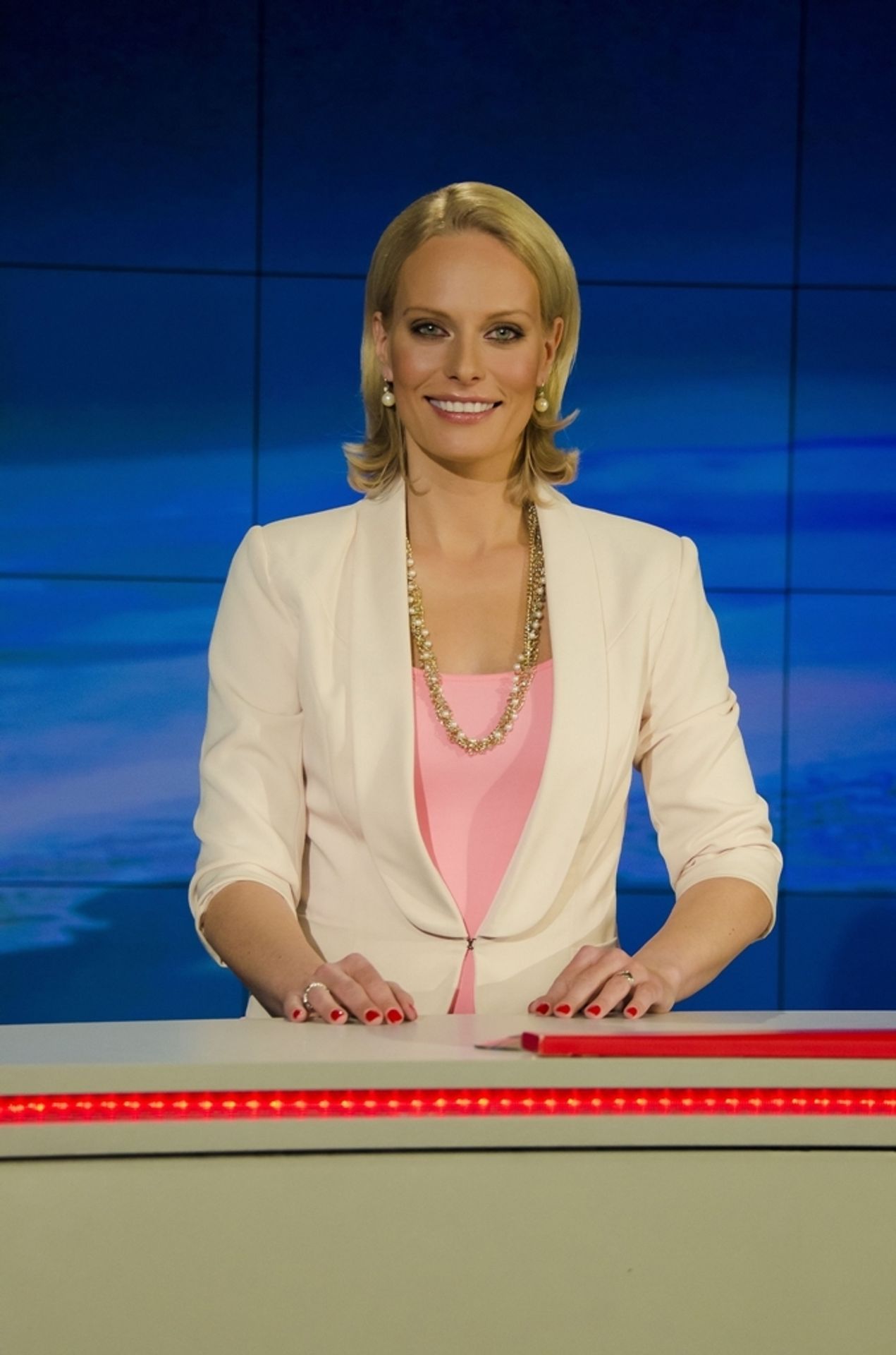 Kristina Kloubková se vrací na obrazovky - 3 - Krásná Kristina Kloubková (4/13)