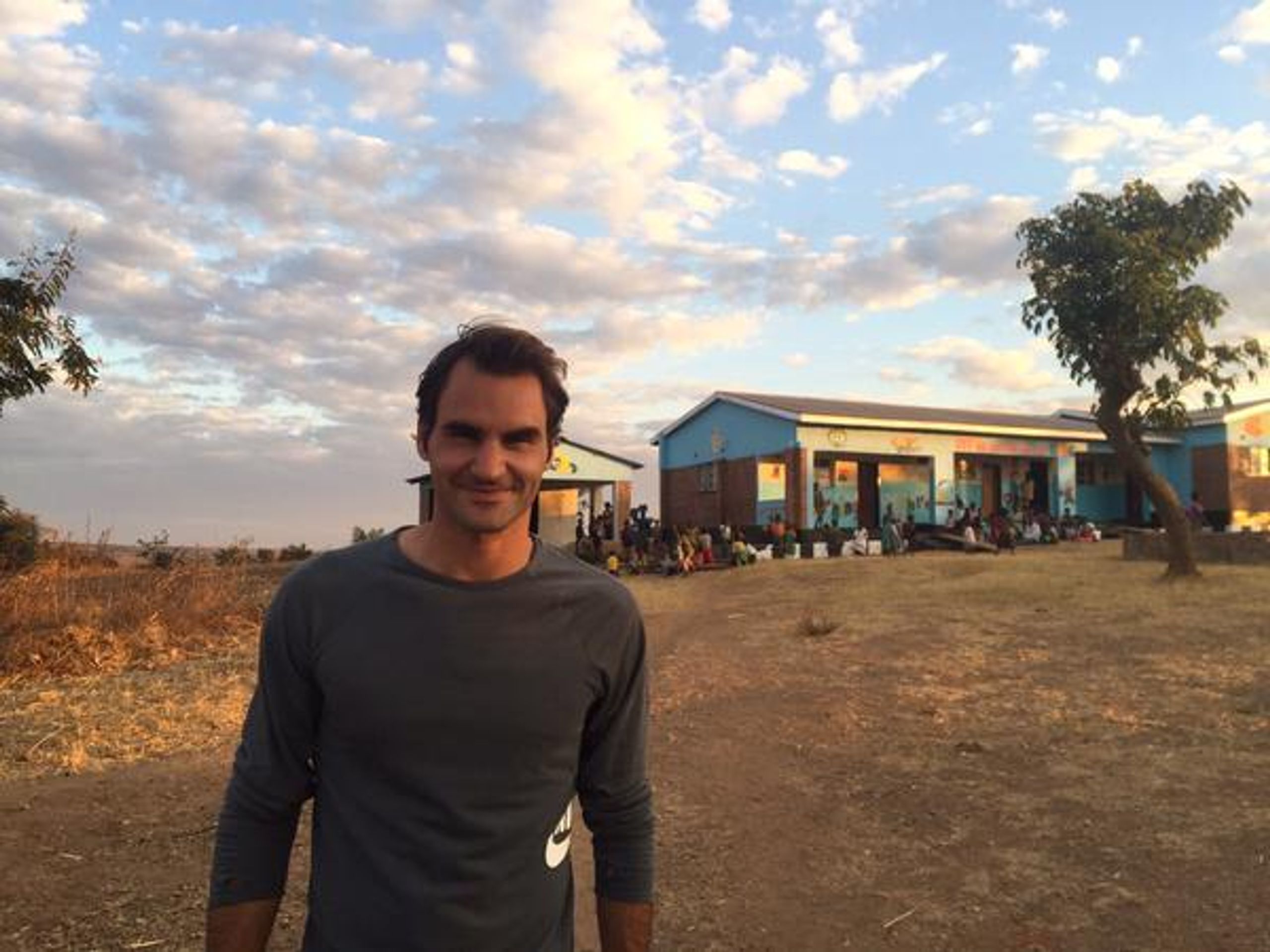 Roger Federer pomáhá dětem v Africe 4 - Galerie: Roger Federer pomáhá dětem v Africe (4/5)