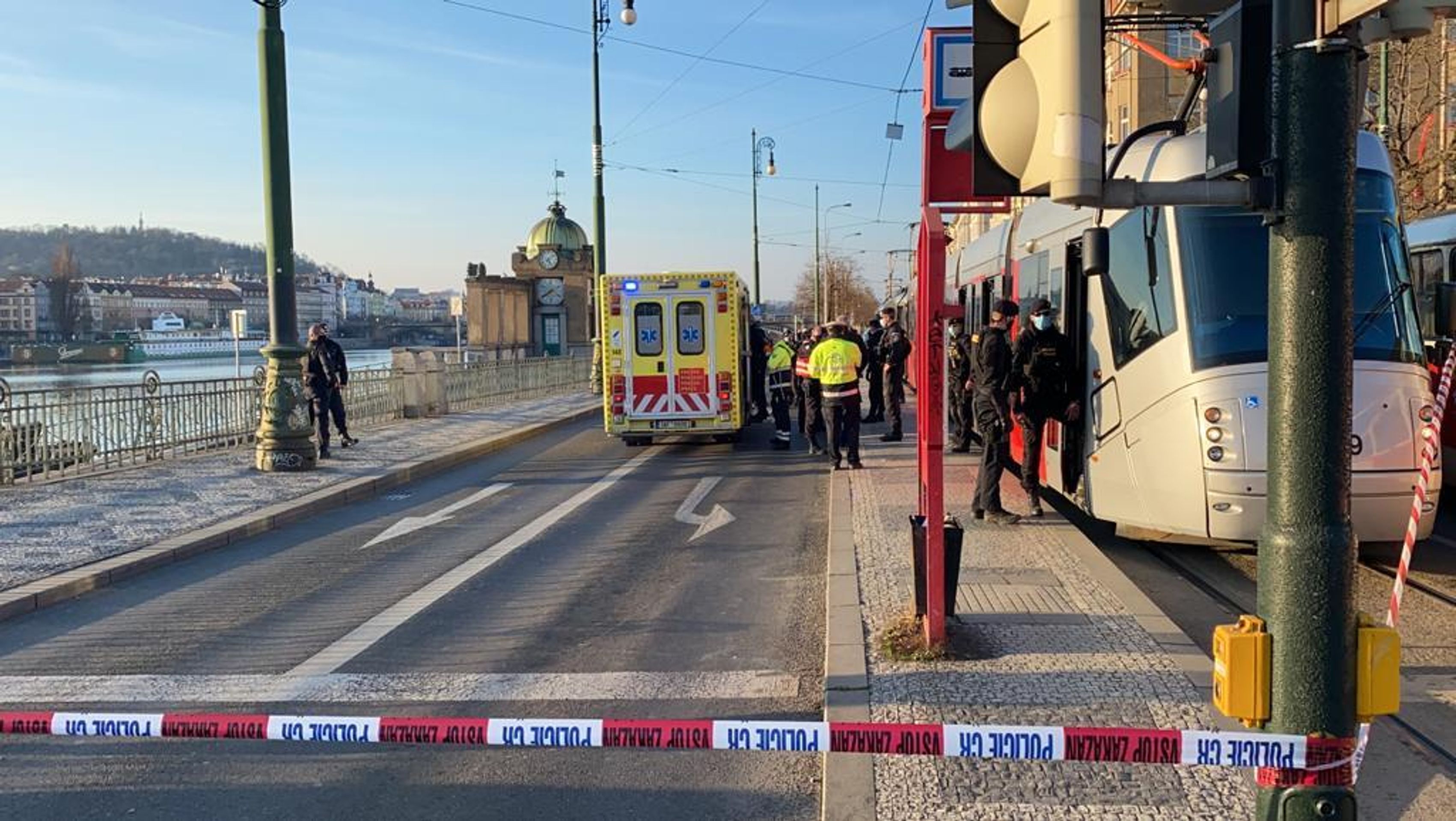 Střelba v pražské tramvaji - 2 - GALERIE: Střelba v pražské tramvaji (2/8)