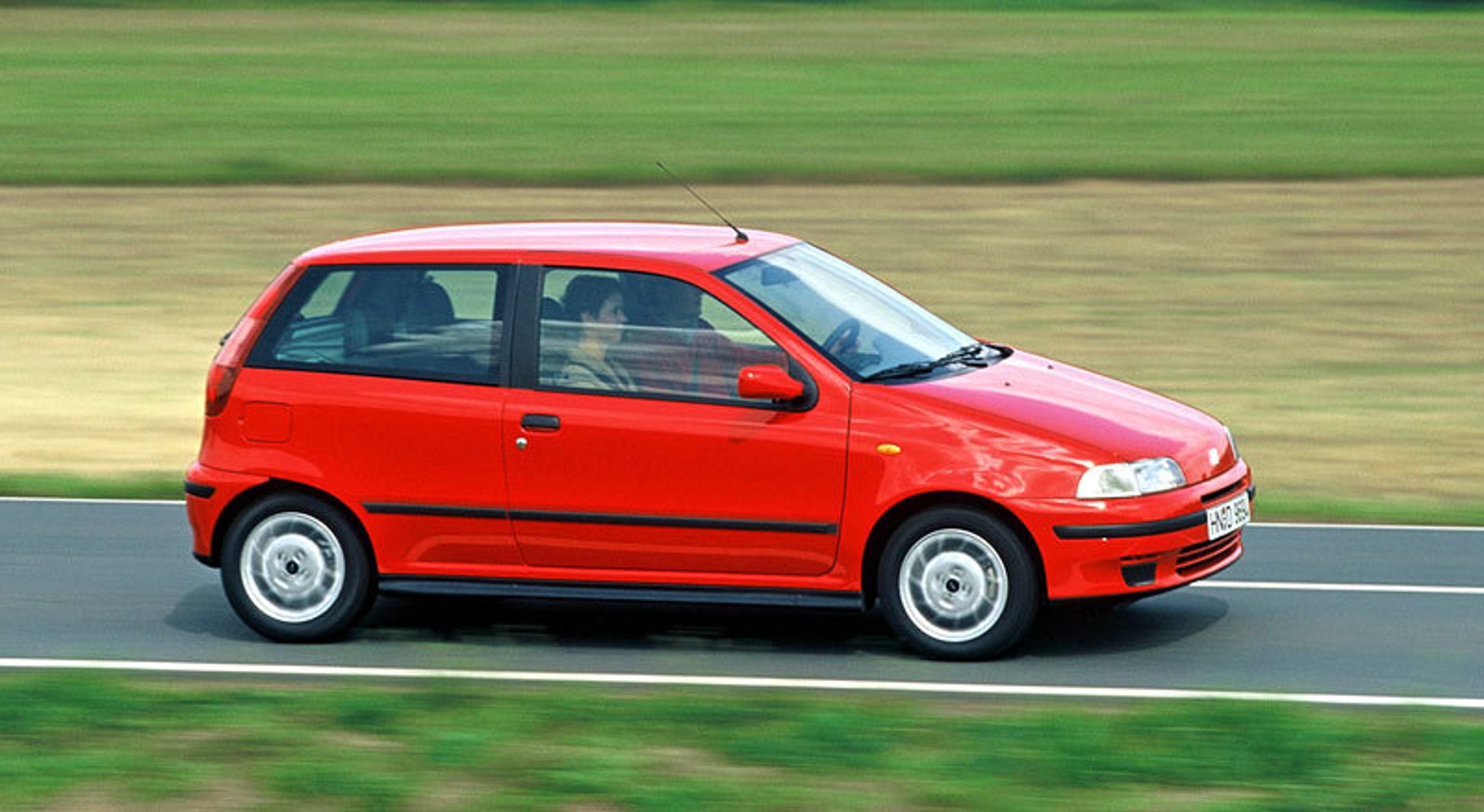 Fiat Punto - 41 - Fotogalerie: Fiat Punto po 25 letech končí (4/20)