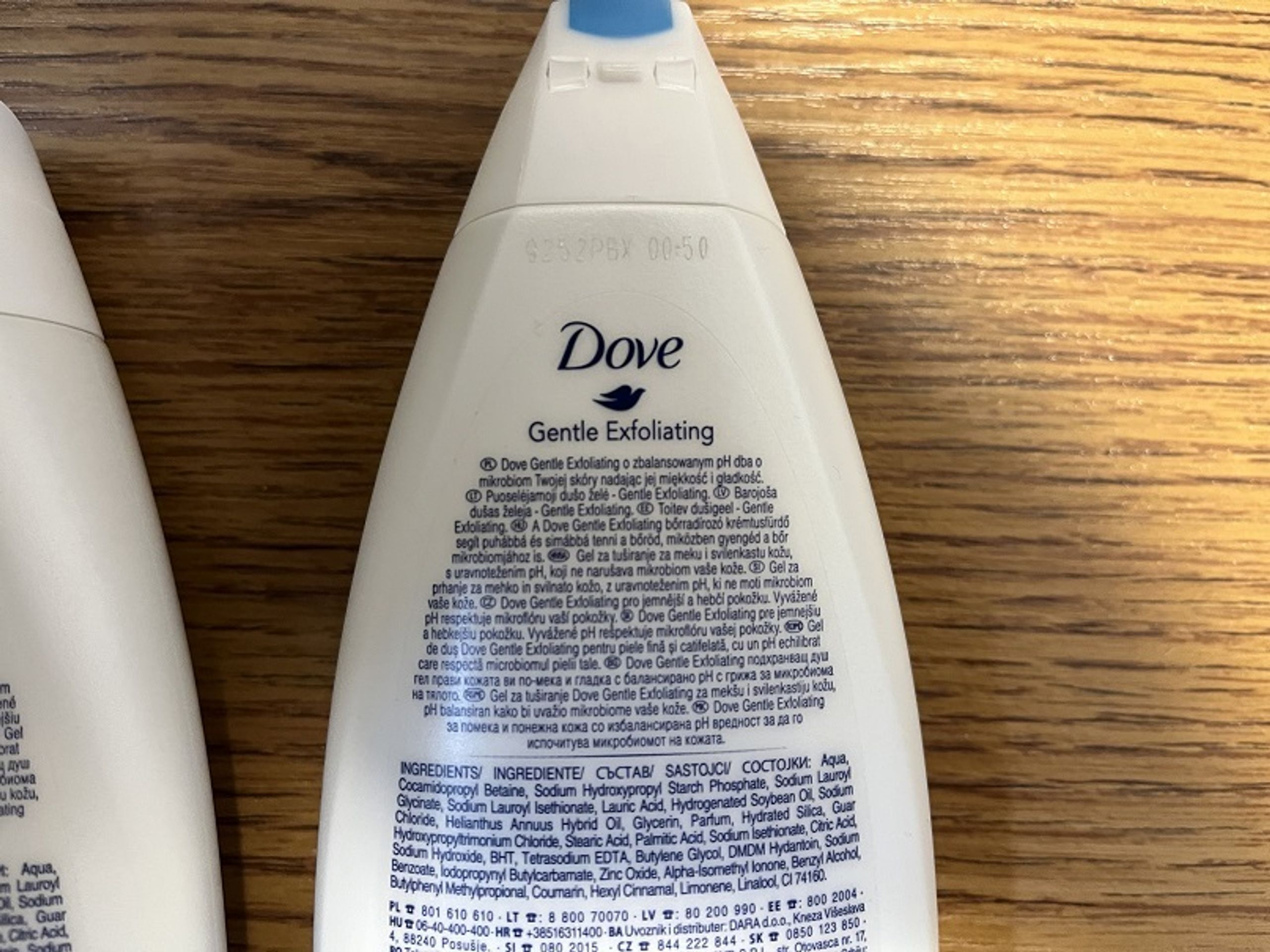 Sprchový gel Dove gentle exfoliating 2 - Nebezpečná kosmetika (15/26)