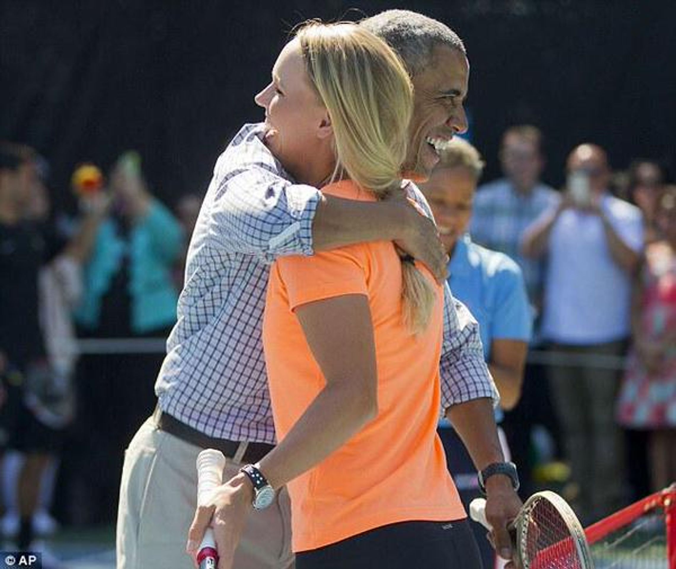Caroline Wozniacká a Barack Obama 3 - FOTOGALERIE: Obama si zahrál tenis s Caroline Wozniackou (4/4)