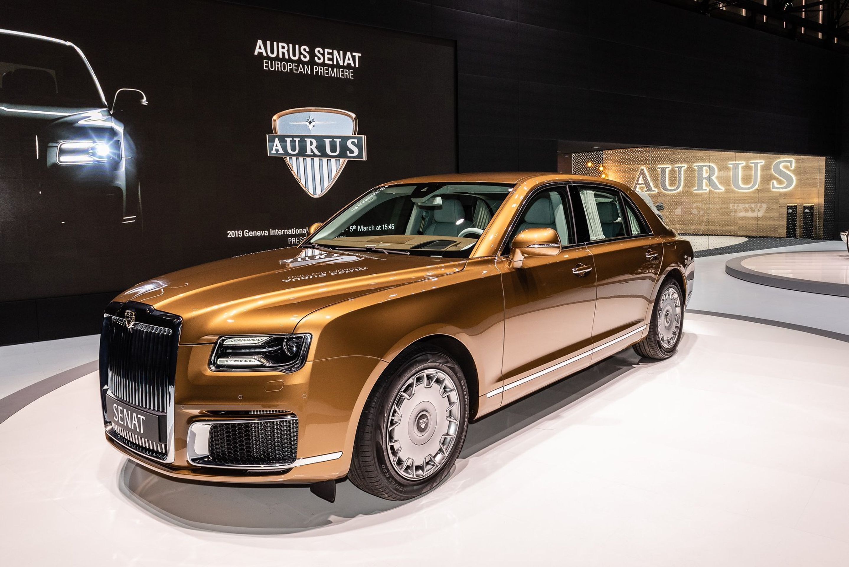 Ruský luxus - limuzína a sedan Aurus - 39 - Fotogalerie: Luxusní ruská monstra Aurus (4/27)