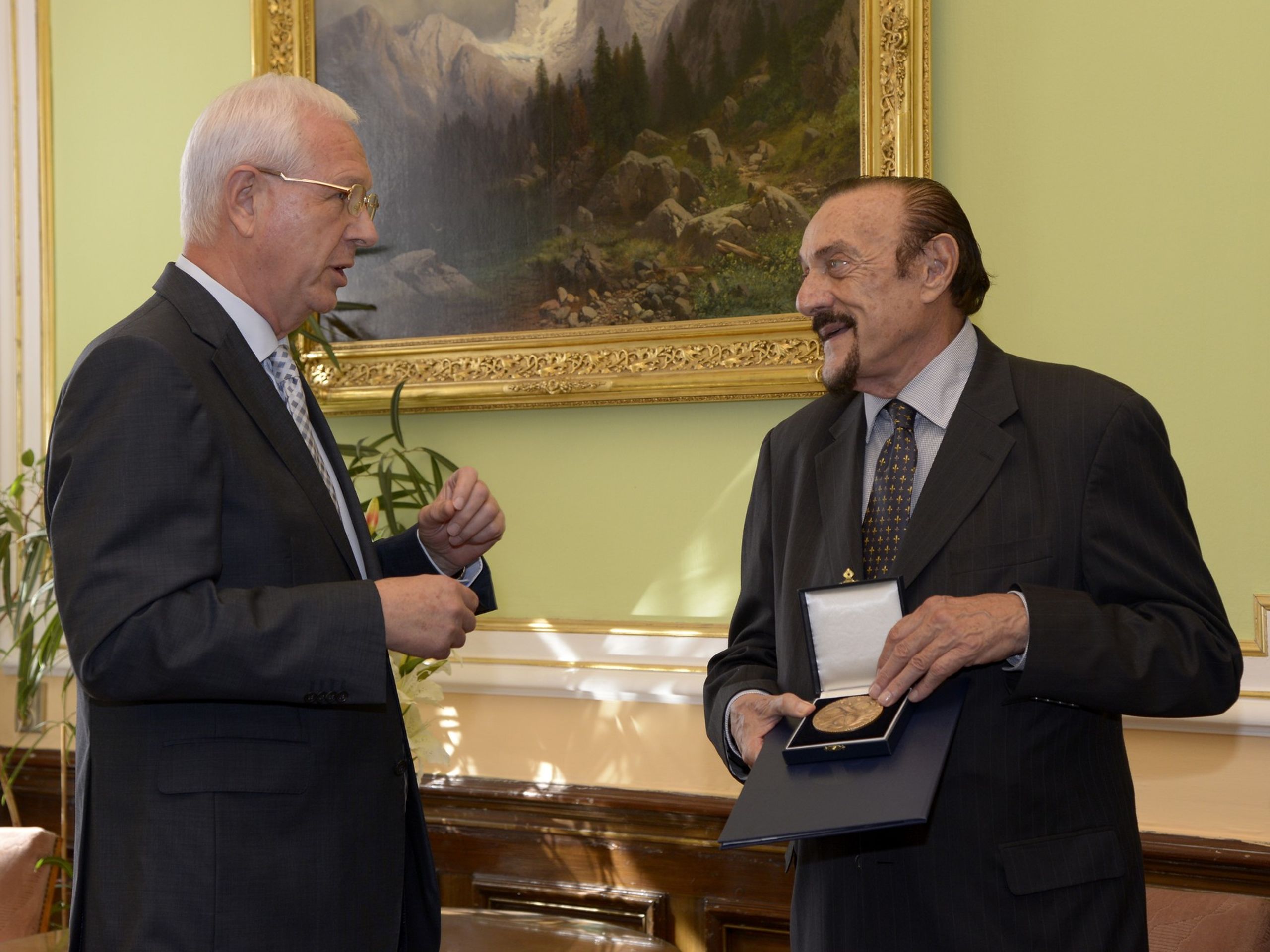 Jiří Drahoš a Philip Zimbardo, 18. 9. 2015 Praha - Philip Zimbardo (2/3)