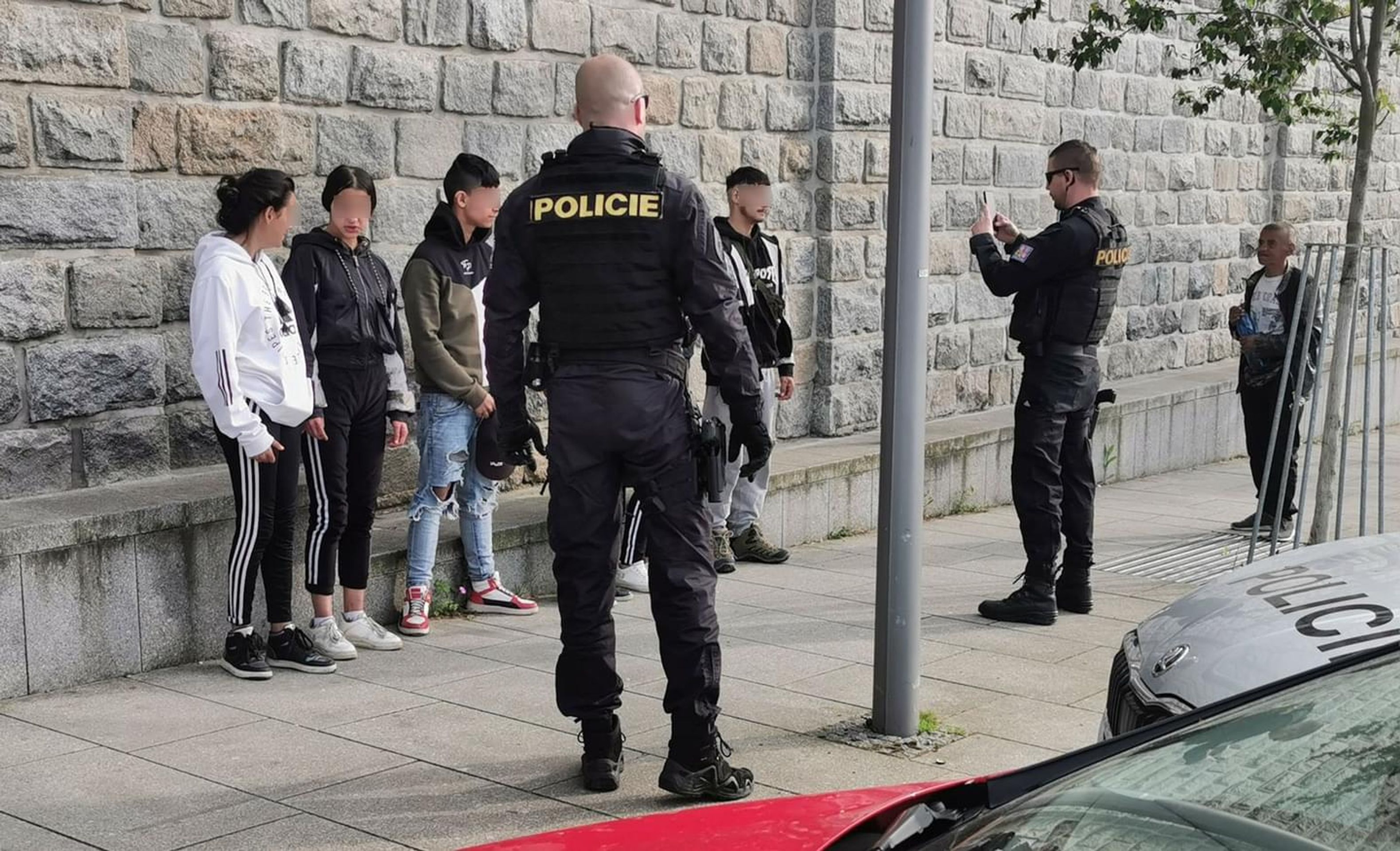 Agresivní mládež (5) - Agresivní mládež (6/7)