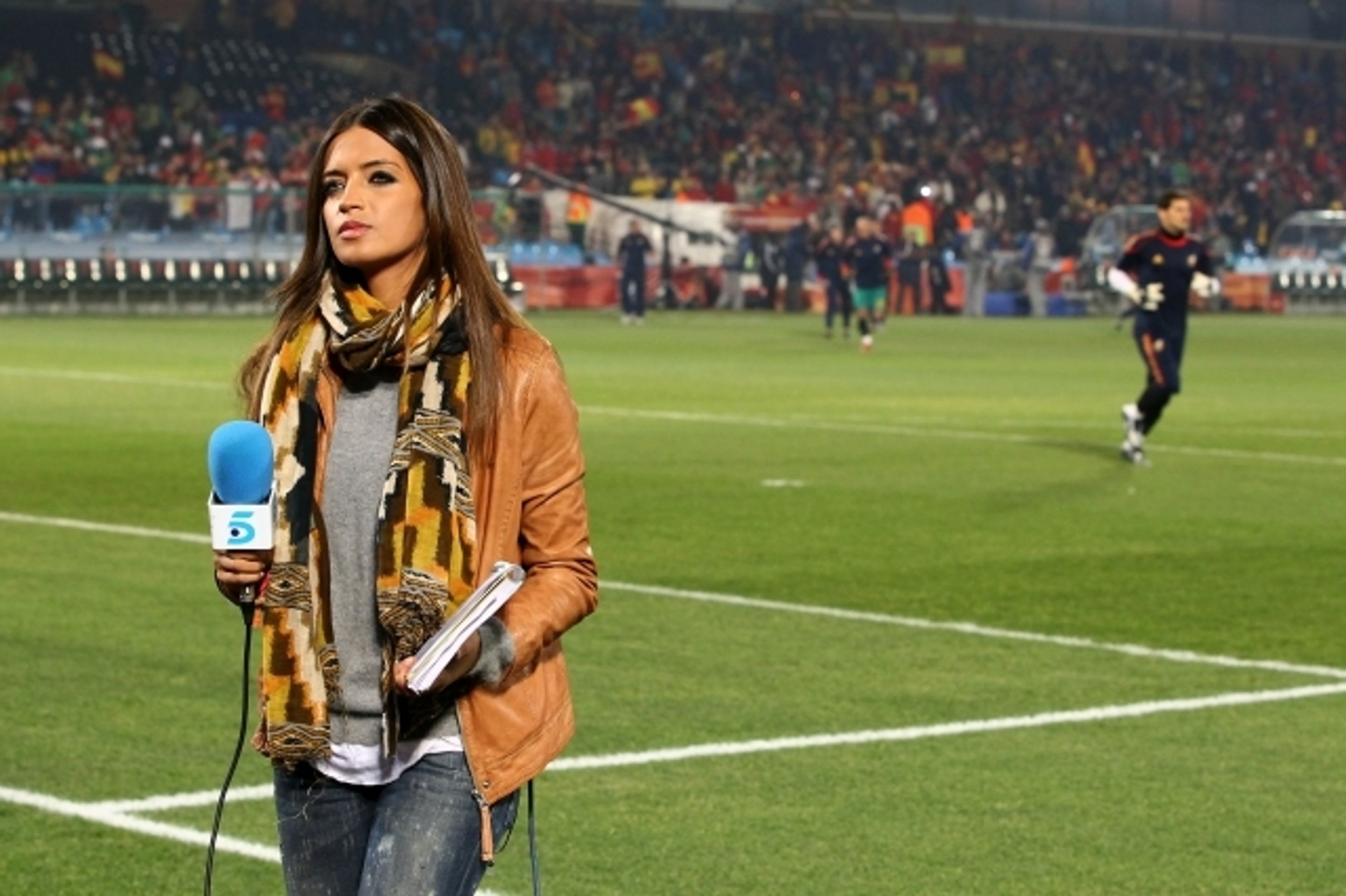 Iker Casillas a Sara Carbonero - 3 - GALERIE: Iker Casillas a Sara Carbonero (15/16)