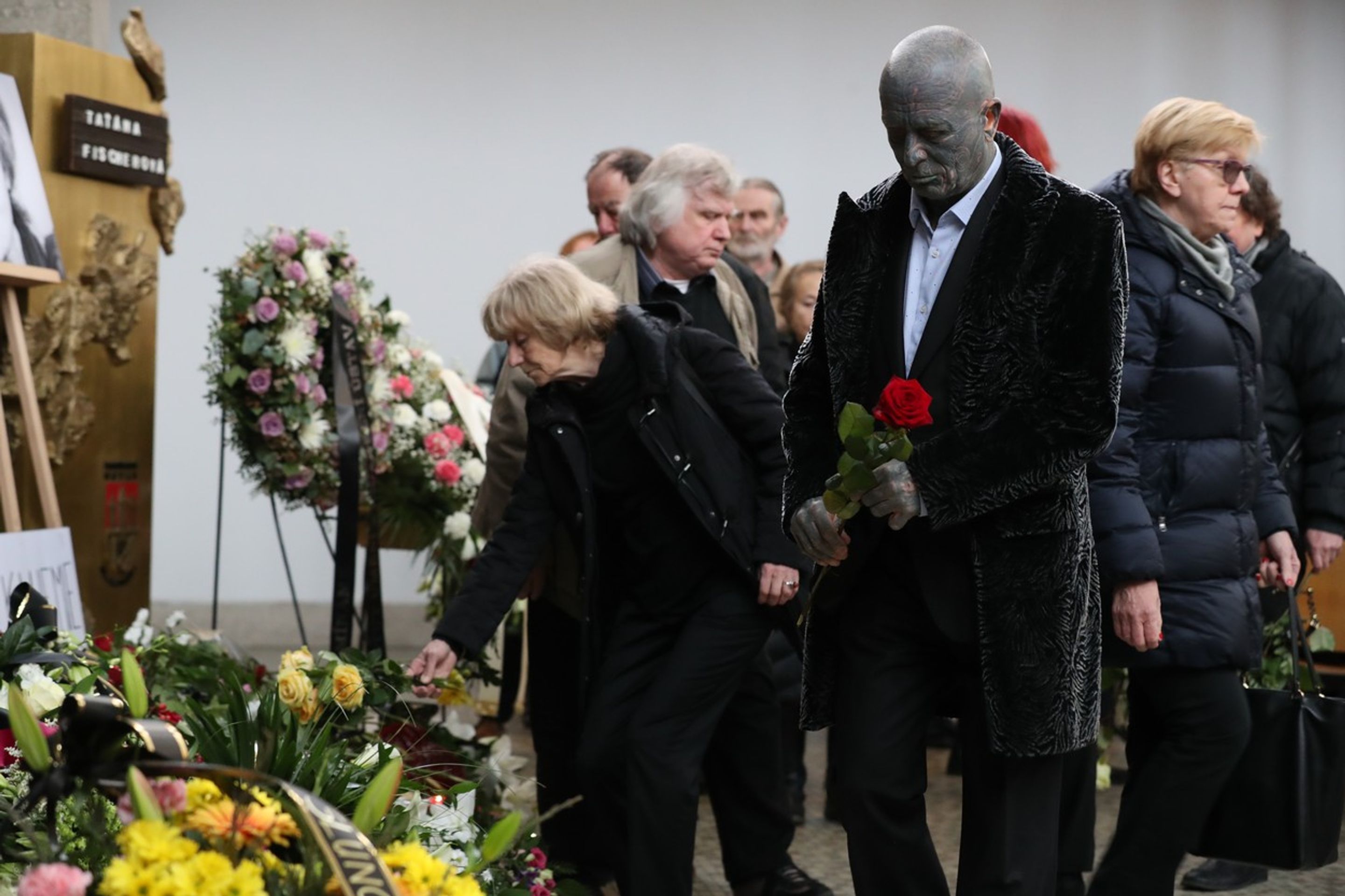 Lidé se loučí s Taťanou Fischerovou - Vladimír Franz - GALERIE: Rozloučení s Taťanou Fischerovou (22/23)