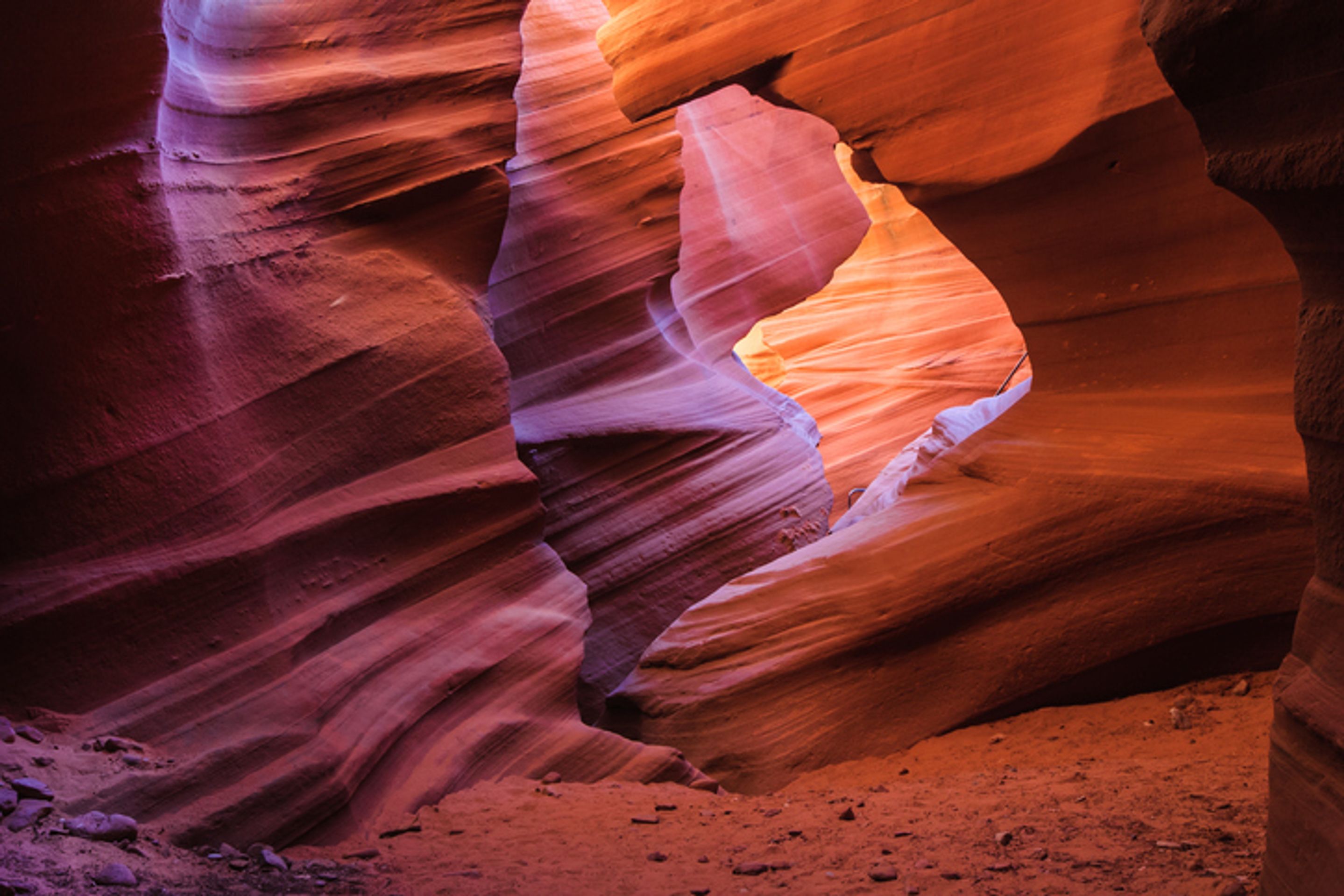Nejkrásnější místa světa - Kaňon Antelope, Arizona (USA) - GALERIE: Nejkrásnější místa světa (8/15)