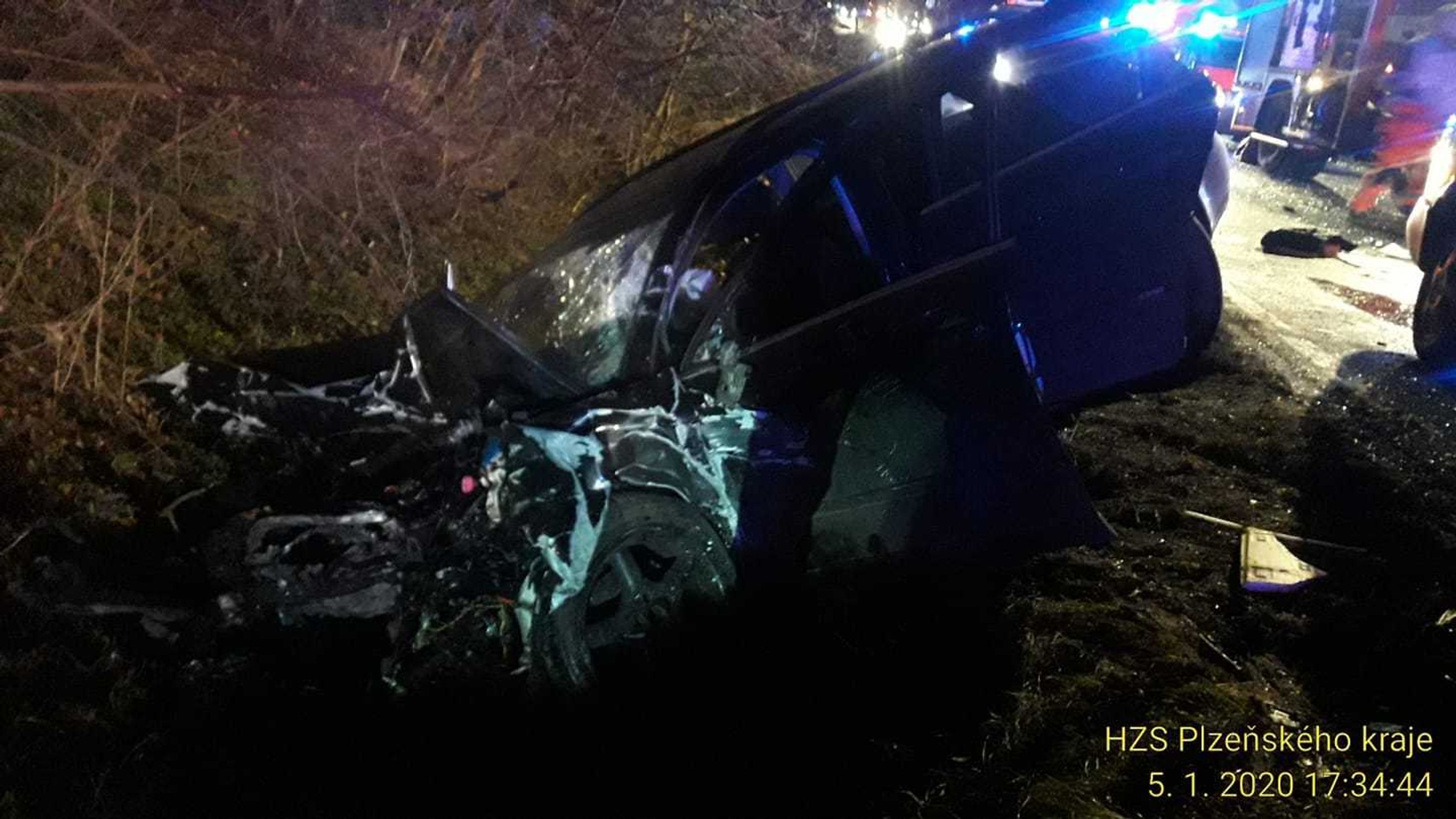 Hromadná nehoda u Plzně - 1 - GALERIE: Hromadná nehoda u Plzně (5/8)