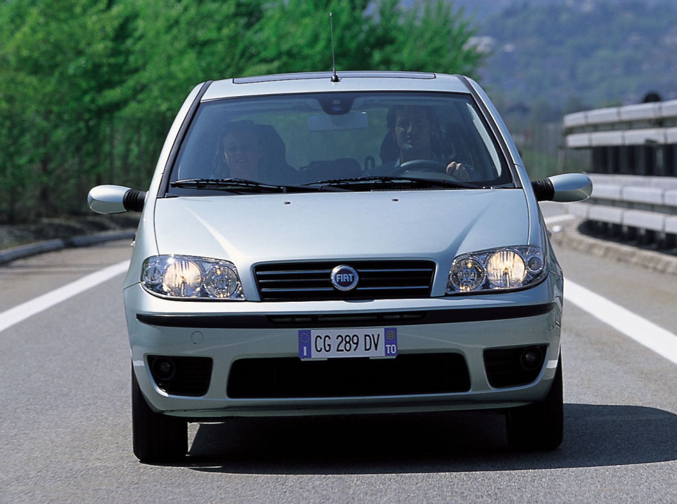 Fiat Punto - 33 - Fotogalerie: Fiat Punto po 25 letech končí (10/20)
