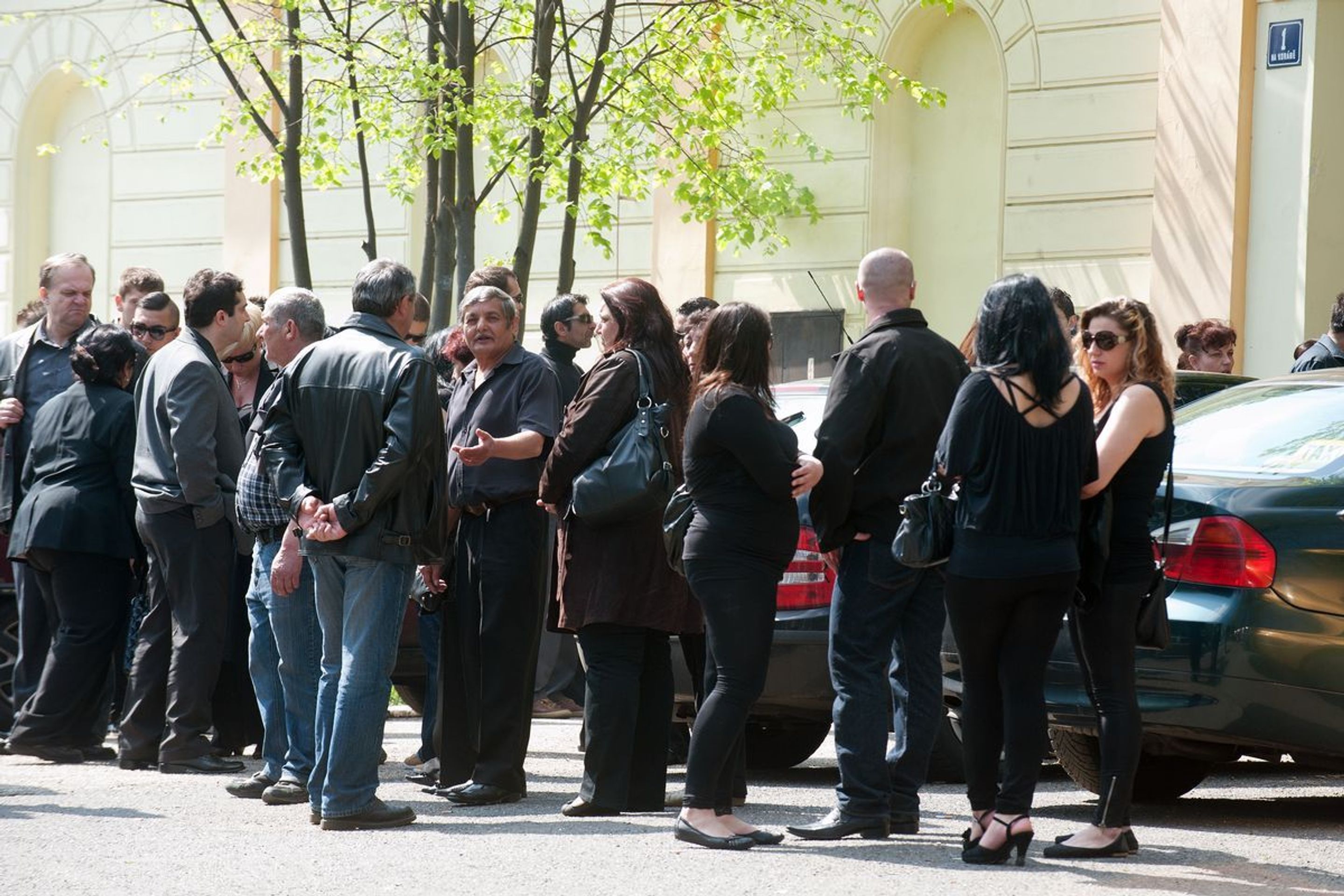 Pohřeb zavražděného taxikáře - Libeň - 1 - GALERIE: Pohřeb zavražděného taxikáře v Libni (16/16)