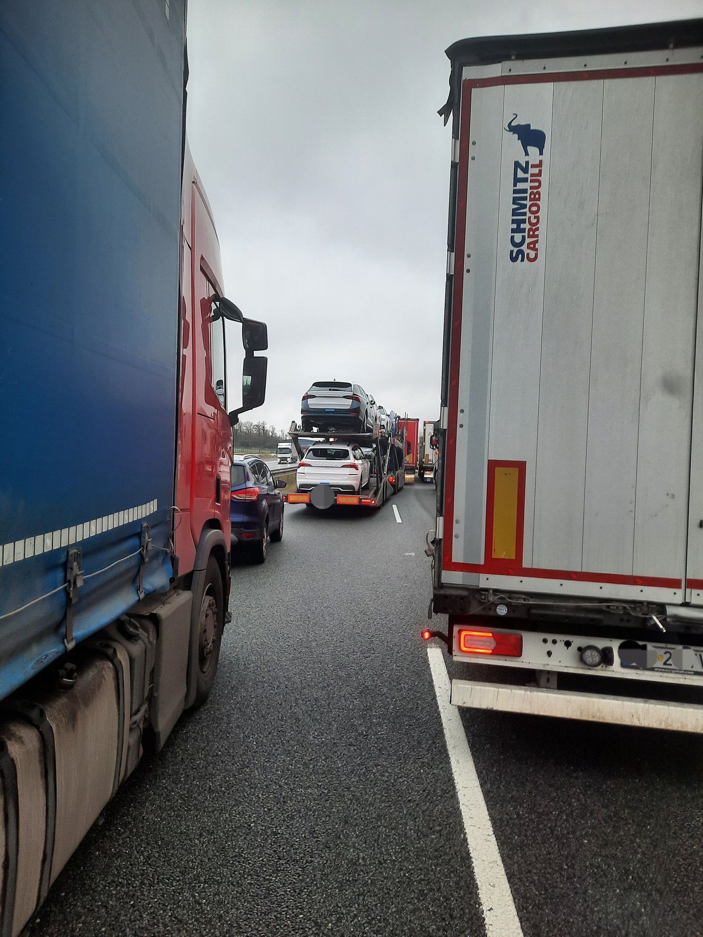 Vážná dopravní nehoda na D8 (2) - Vážná dopravní nehoda na D8 (1/4)