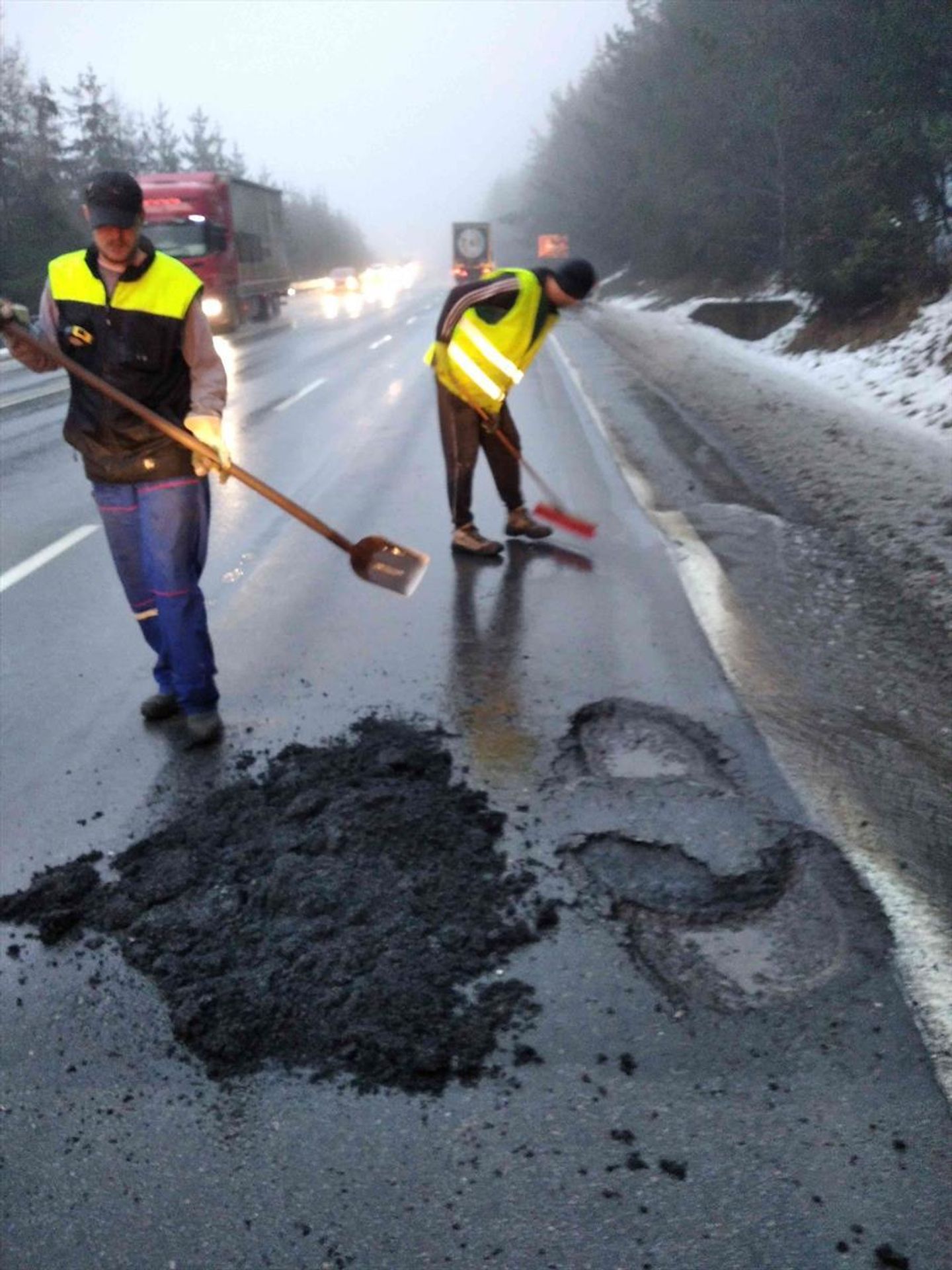 Opravy výtluků na Svitavsku - Moravská Třebová - GALERIE: Opravy výtluků na Svitavsku (29/29)