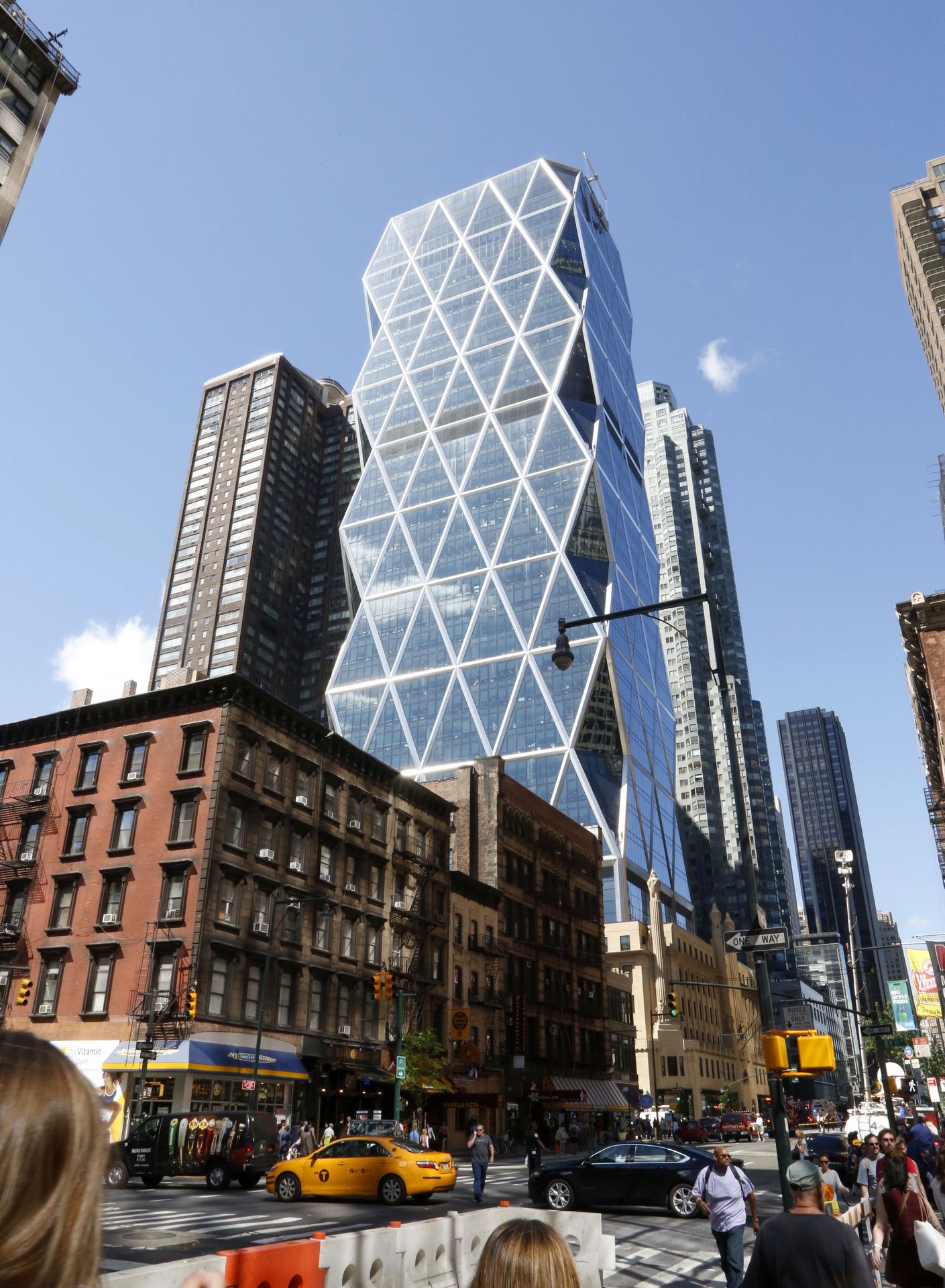 Mrakodrap Hearst Tower - New York - 6 - GALERIE: Drama na plošině na mrakodrapu (6/11)