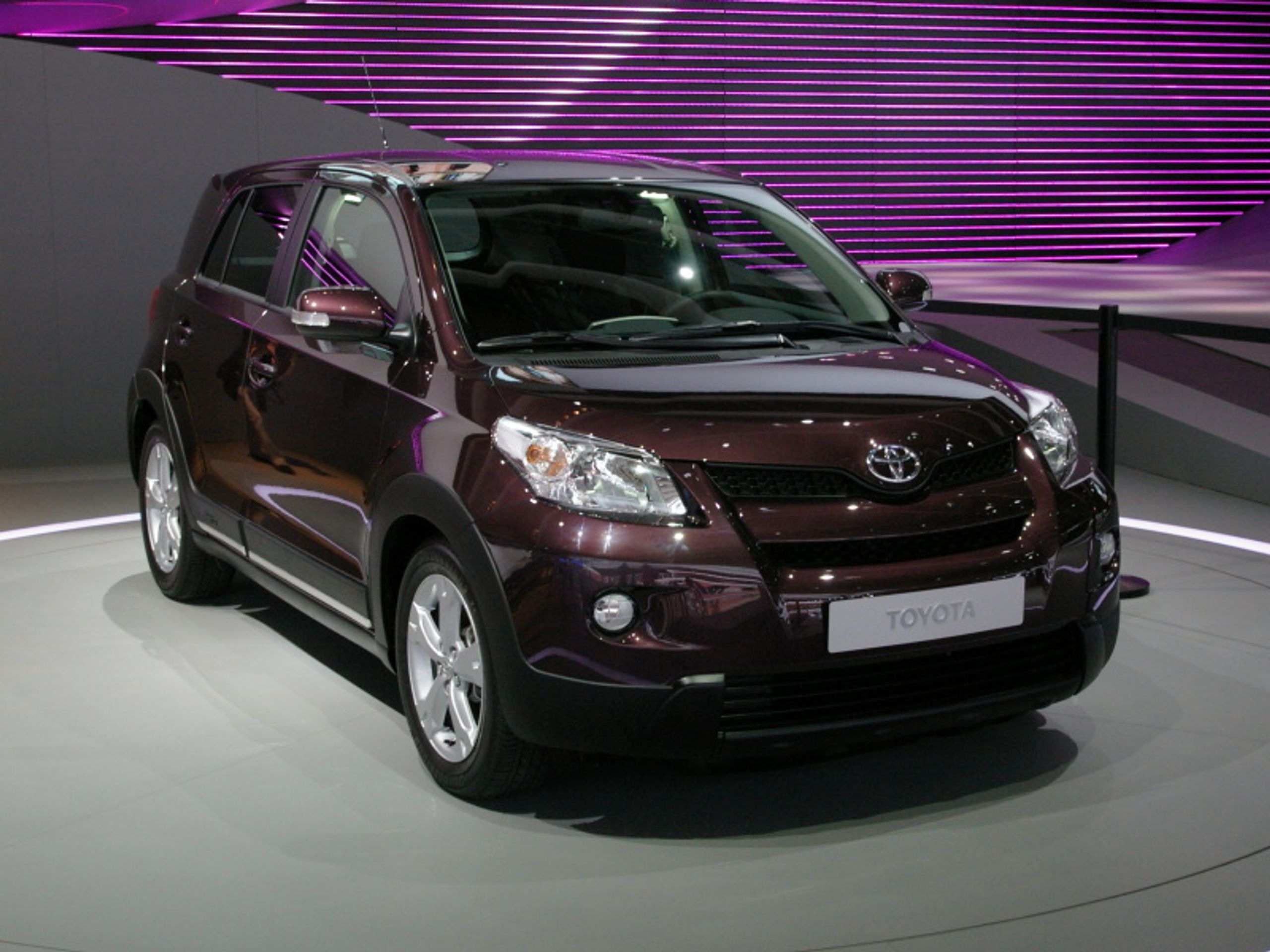 Toyota Urban Cruiser - GALERIE paříž sériovky (3/36)