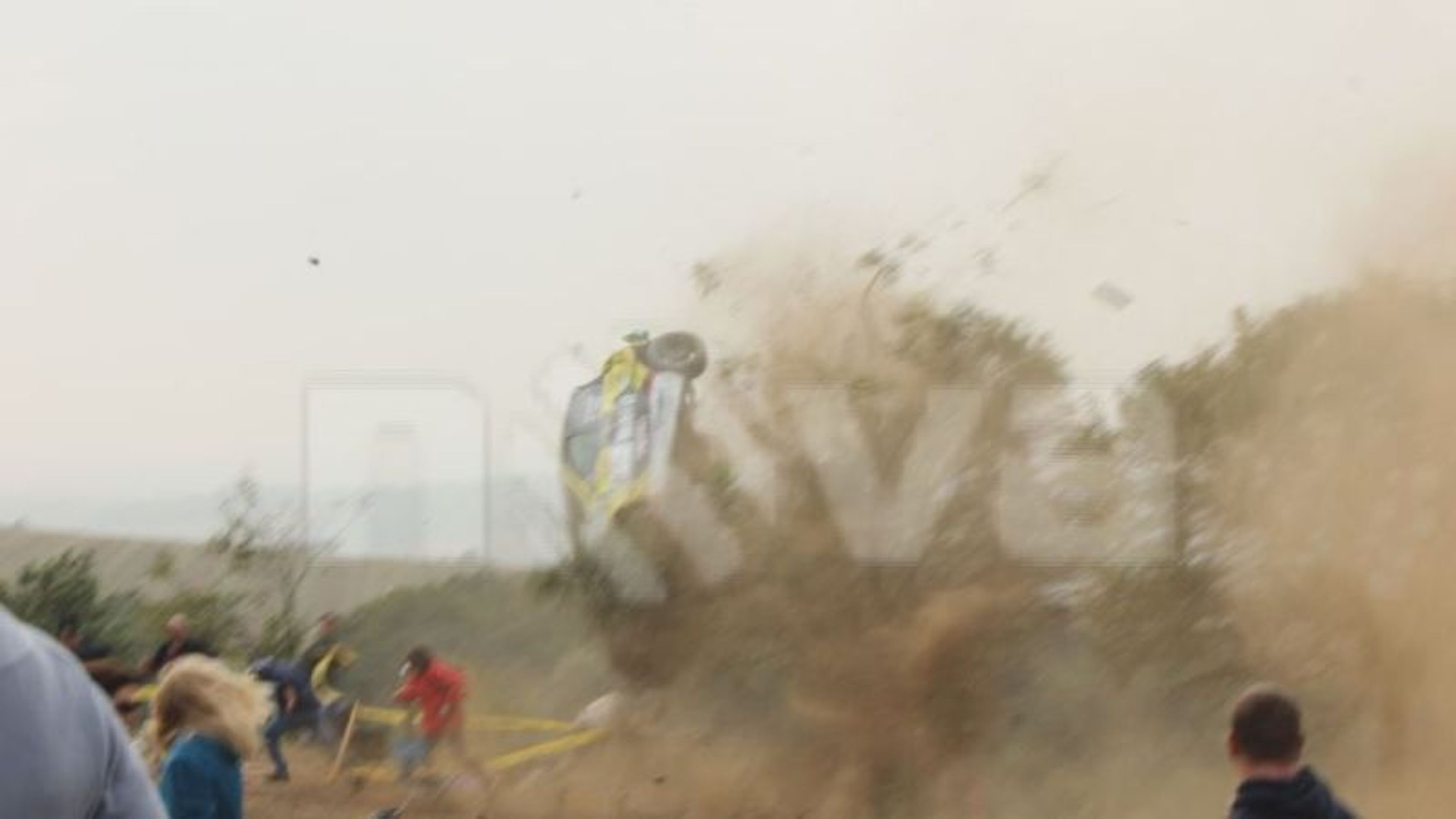 Nehoda na Barum rally - 9 - Nehoda na Barum rally (8/12)