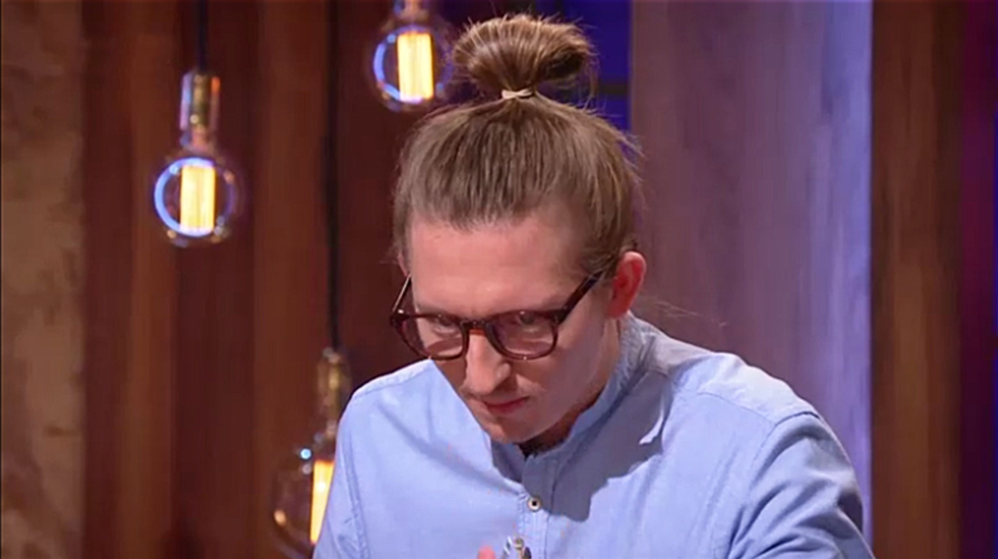 MasterChef Česko: Noční můra Přemka Forejta – býčí žlázy! Fyzická bolest při ochutnávání! - 4 - GALERIE: MasterChef Česko - Noční můra Přemka Forejta – býčí žlázy! Fyzická bolest při ochutnávání (4/5)