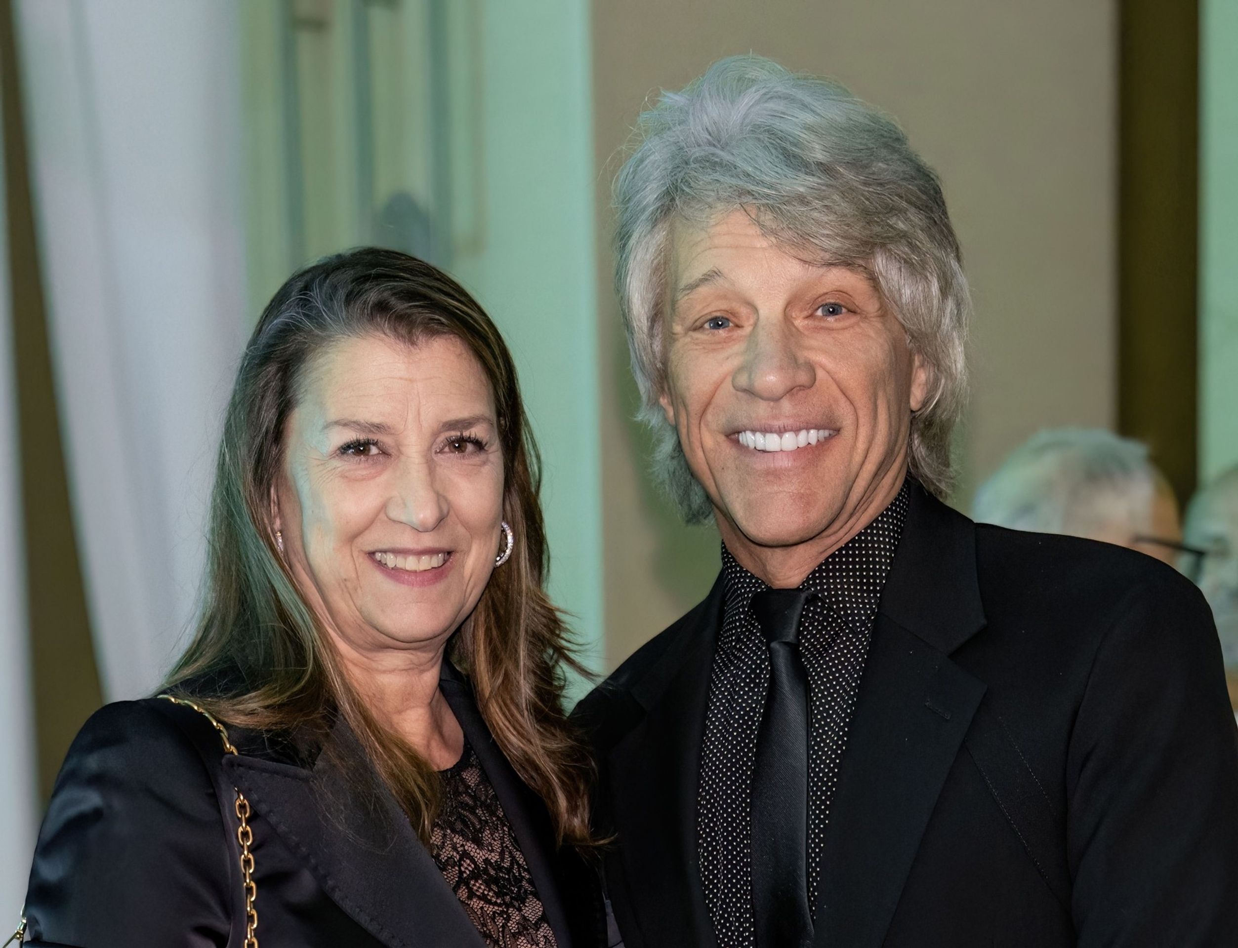 Jon Bon Jovi s manželkou, 1. 5. 2024 Philadelphie - Jon Bon Jovi (2/10)