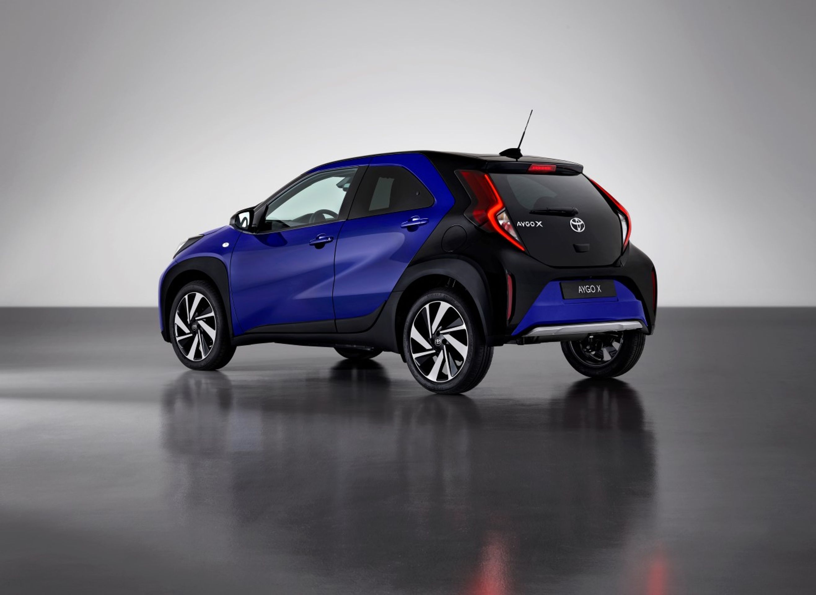 Toyota Aygo X - Maličký crossover Toyota Aygo X (20/22)
