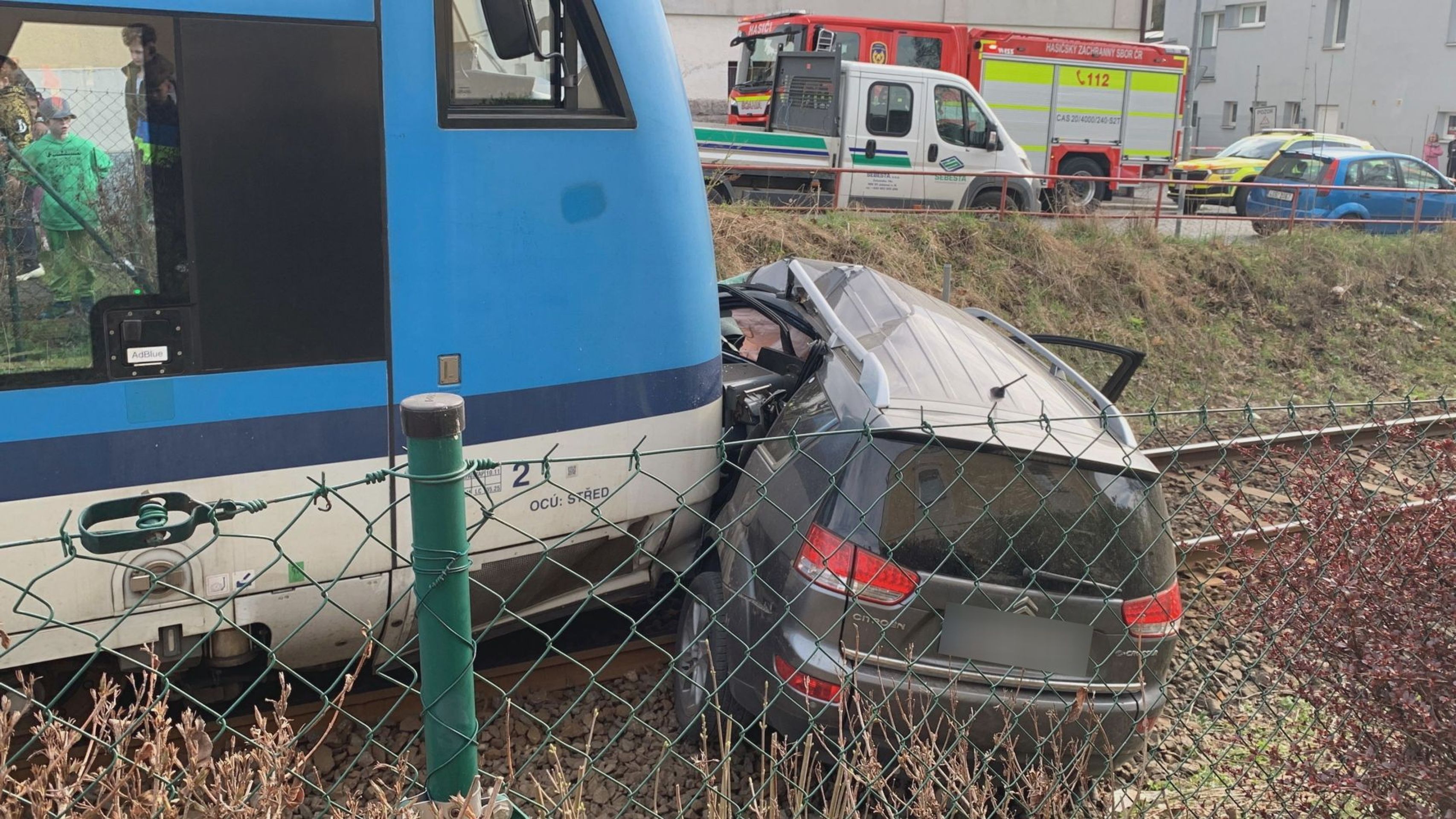 Srážka vlaku s autem - Srážka vlaku s autem (1/7)
