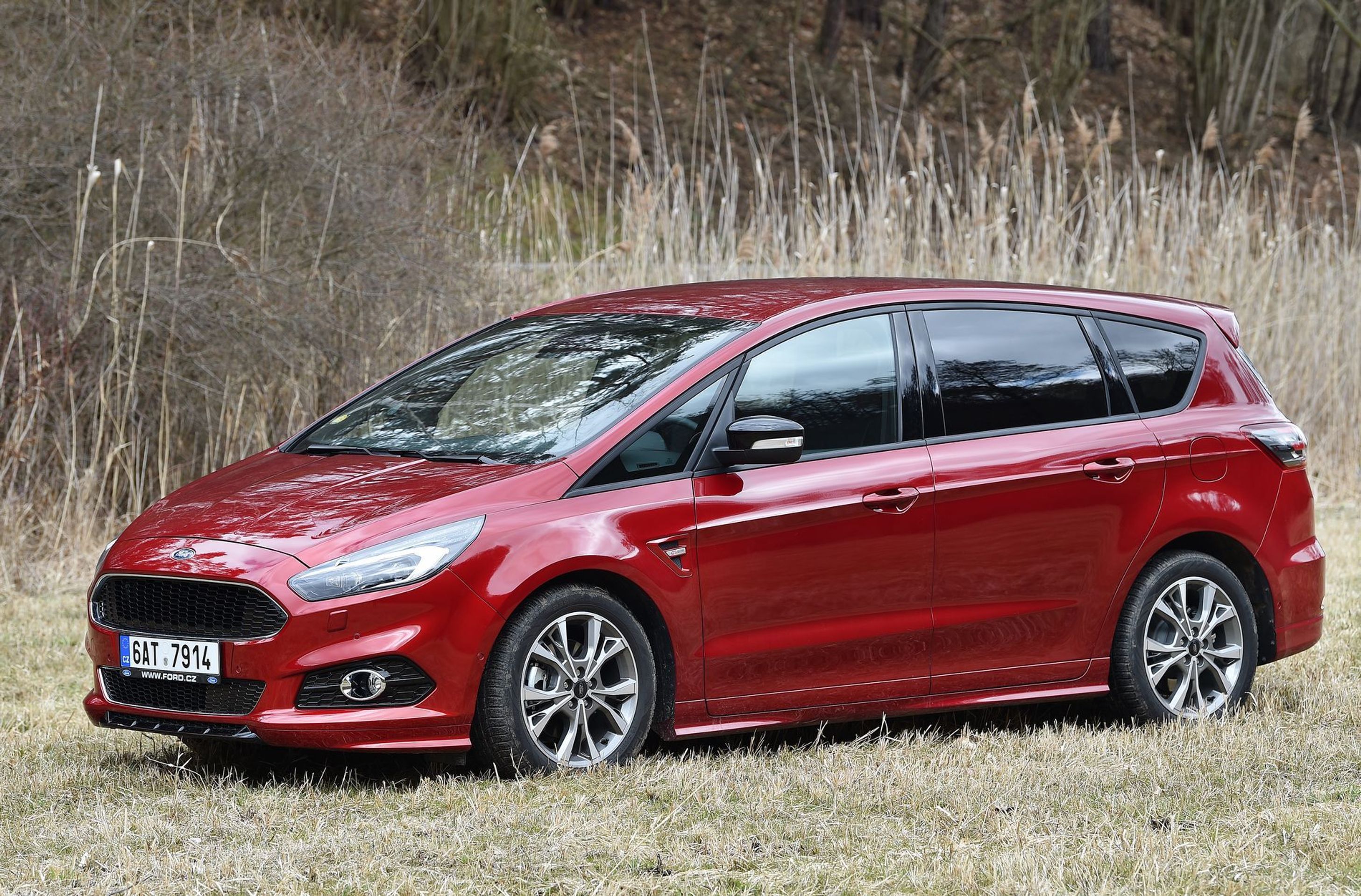 Ford S-Max - 9 - GALERIE: Ford S-Max (7/21)