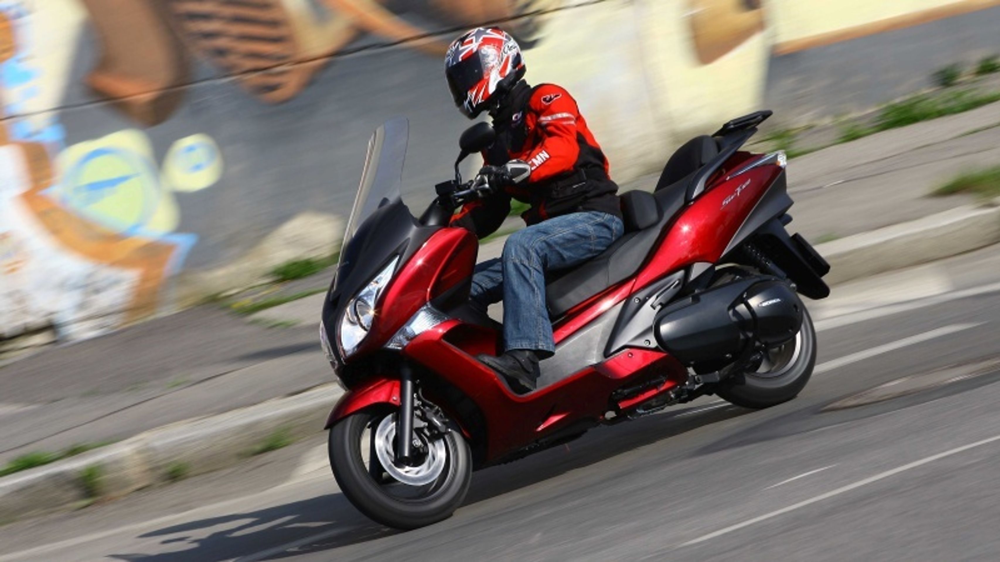 Honda SW-T400-5 - GALERIE Test honda SW-T400 (5/10)