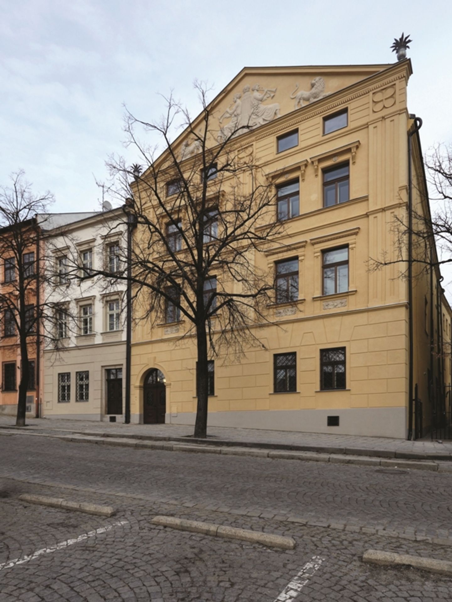 Rekonstrukce a rozvoj Základní umělecké školy Jihlava (cena předsedy Senátu PČR) - GALERIE: Stavba roku 2013 - zvláštní ceny (3/5)