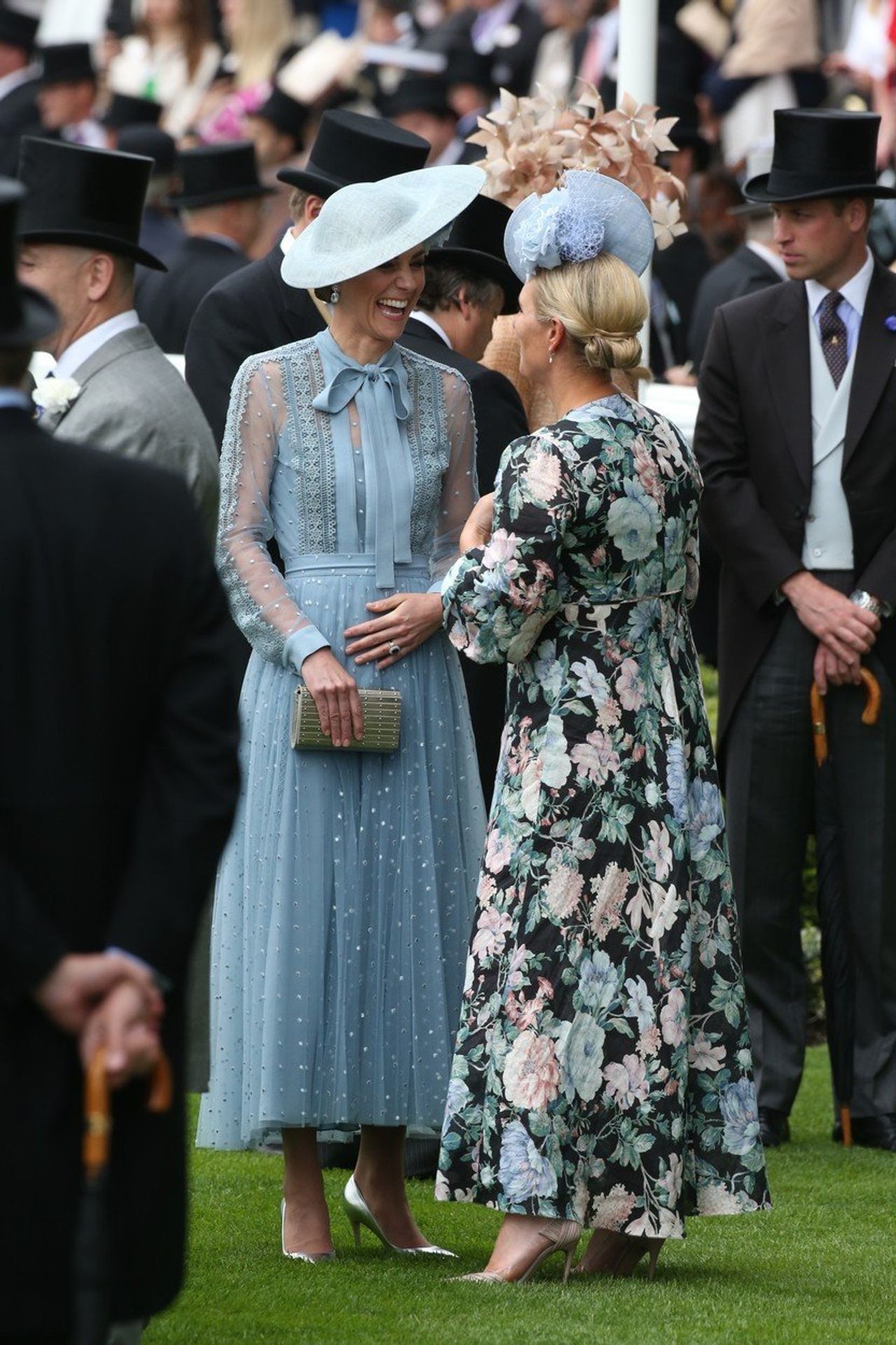 Vévodkyně Kate - 2 - GALERIE: Je Kate Middleton těhotná? (3/10)