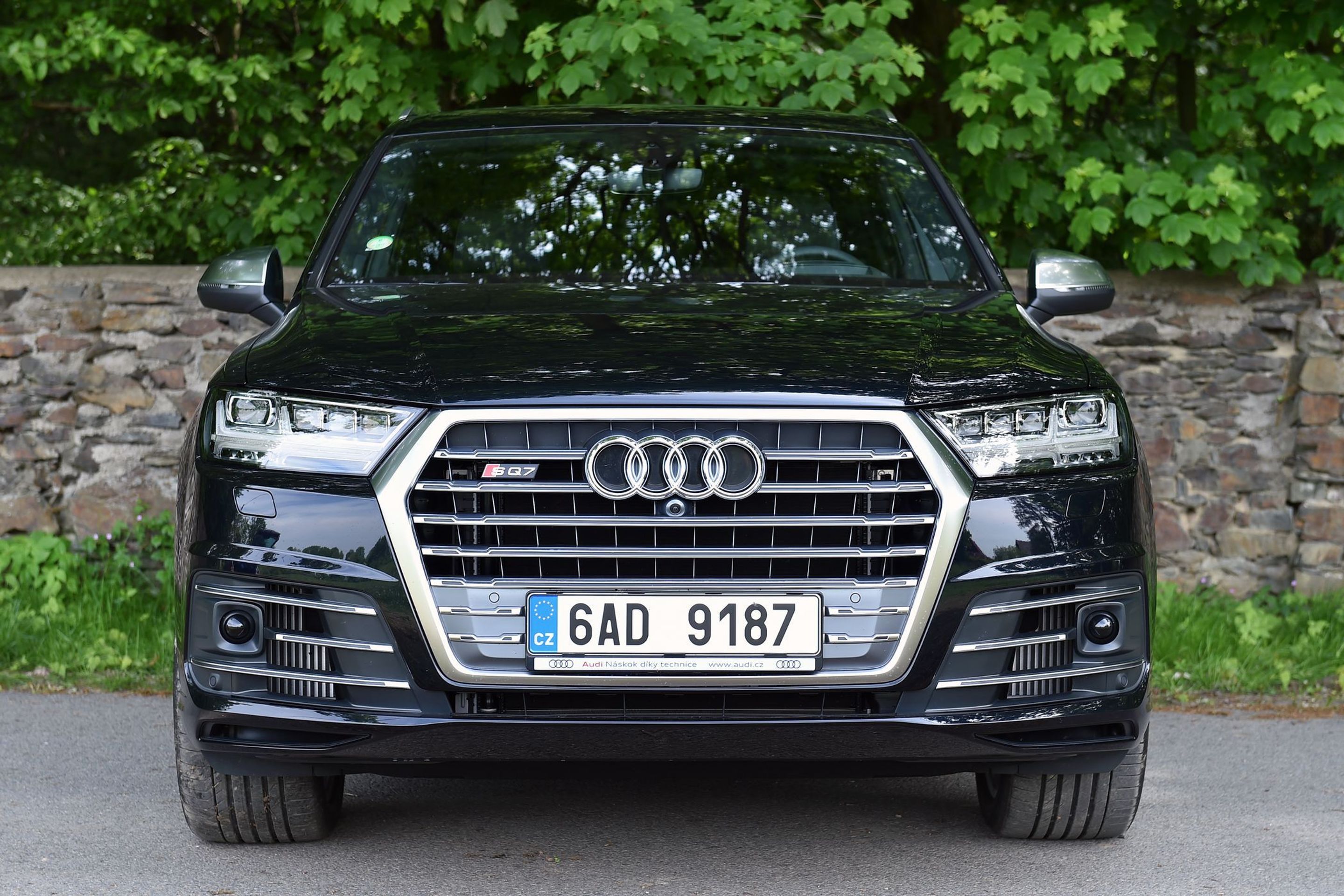 Audi SQ7 - 7 - GALERIE: Audi SQ7 (1/12)