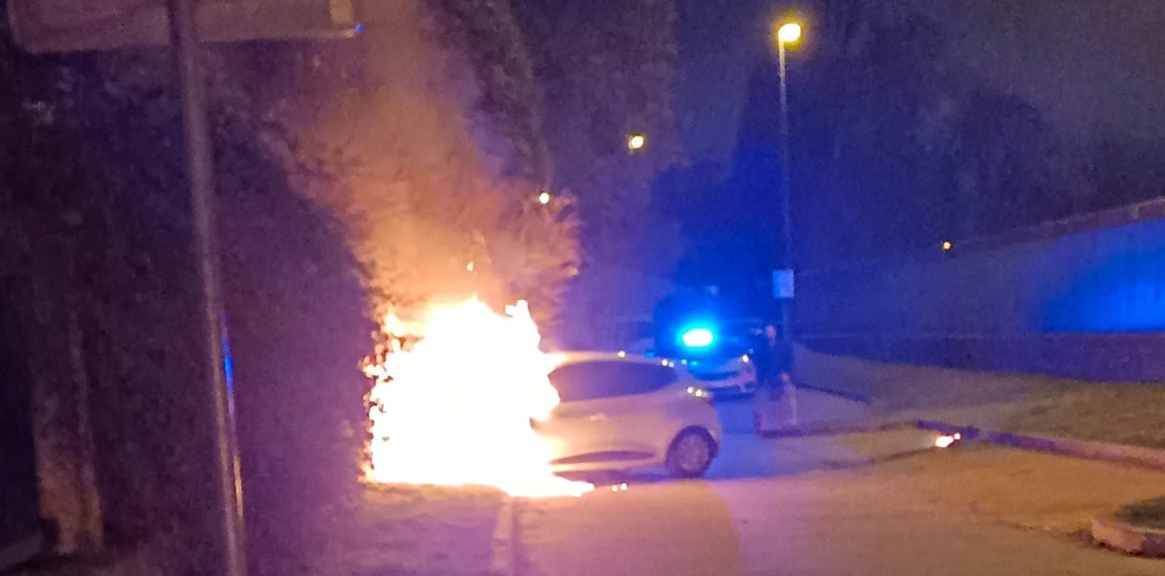 Požár aut - Požár aut (12/12)