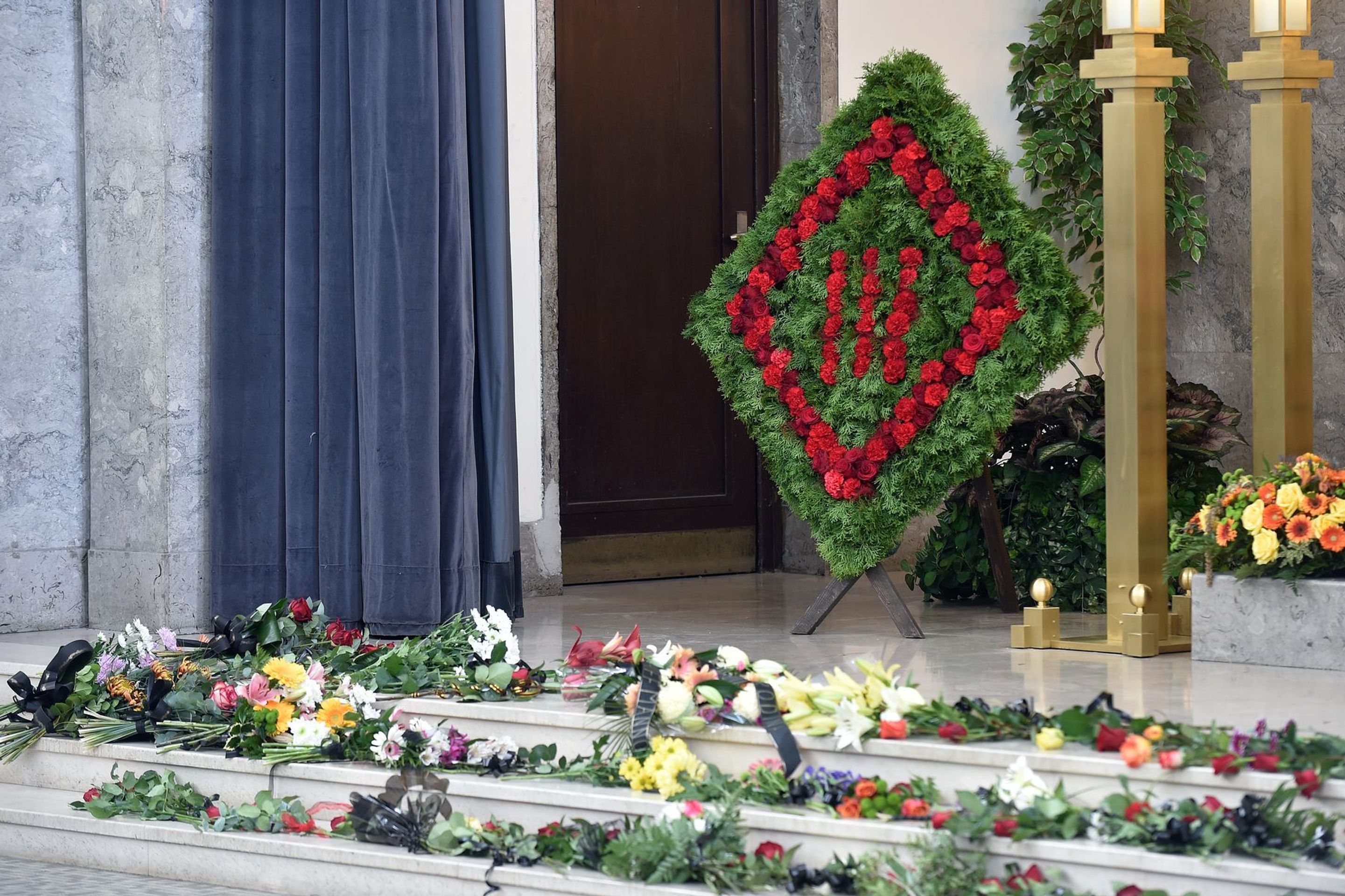 Poslední rozloučení s Františkem Kacafírkem - 22 - GALERIE: Rozloučení s hudebníkem Františkem Kacafírkem (11/13)