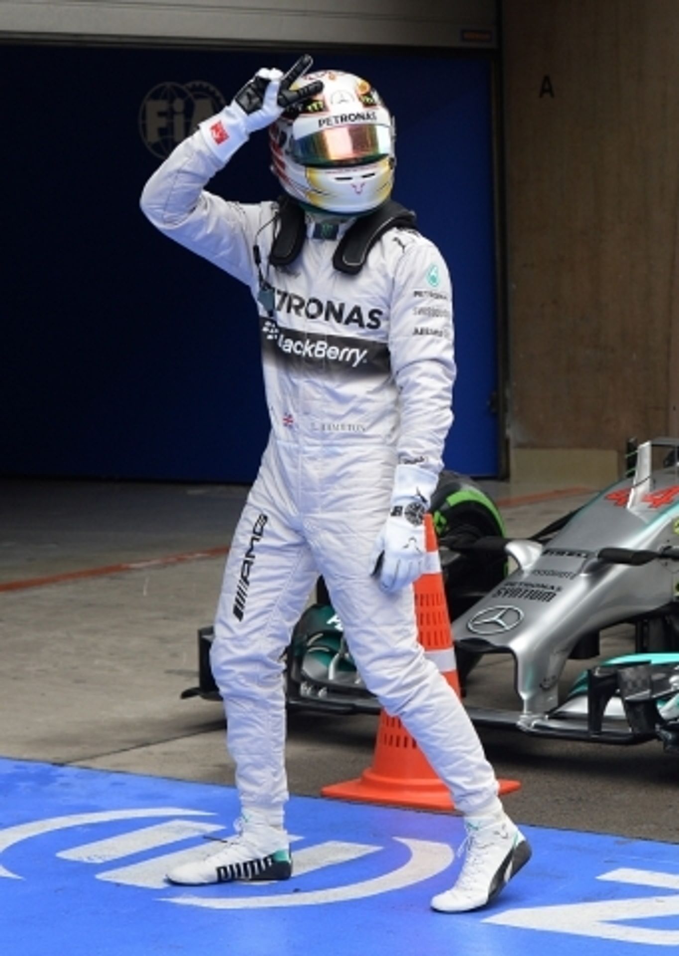 Lewis Hamilton vyhrál kvalifikaci na GP Číny - 7 - GALERIE: Lewis Hamilton vyhrál kvalifikaci na Velkou cenu Číny (4/10)