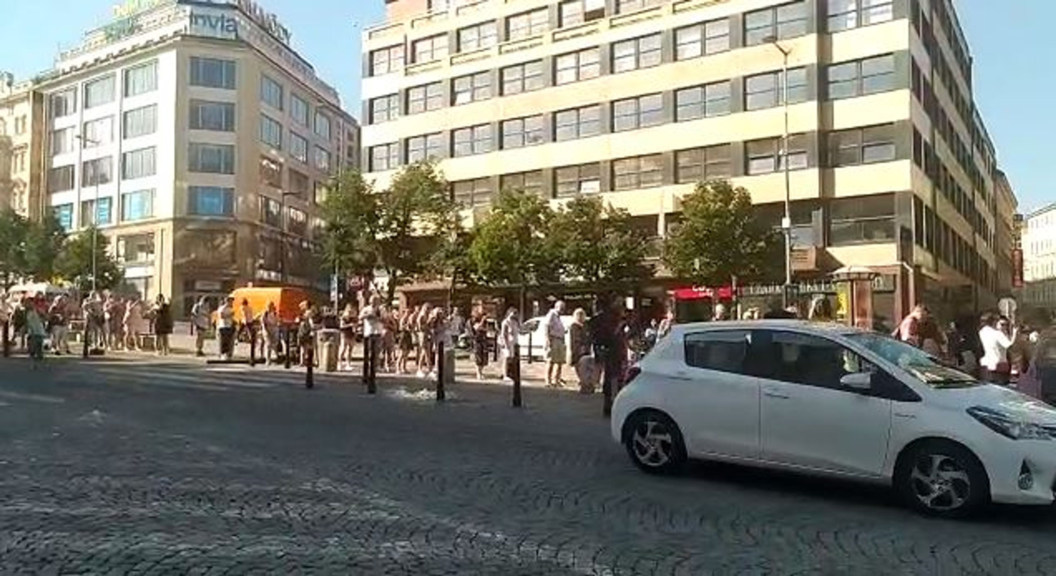 Otevření Primarku v Praze - 5 - GALERIE: Otevření Primarku v Praze (2/2)